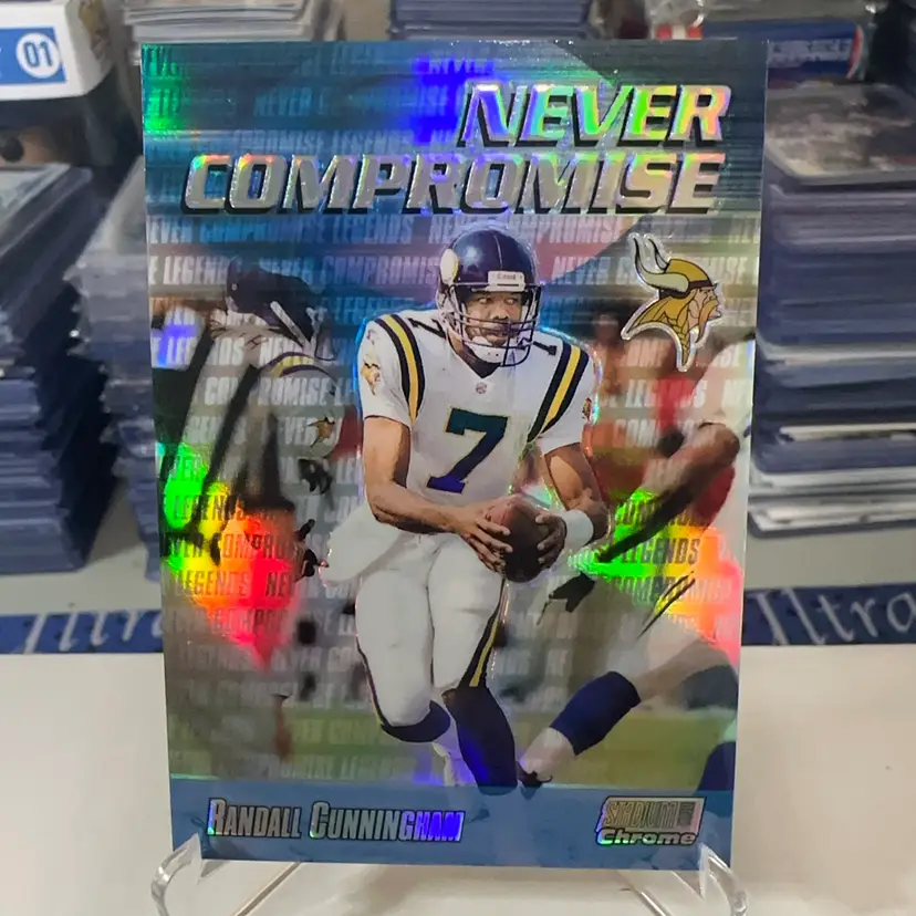 Randall Cunningham Stadium Club Chrome Never Compromise Refractor!! Minnesota Vikings