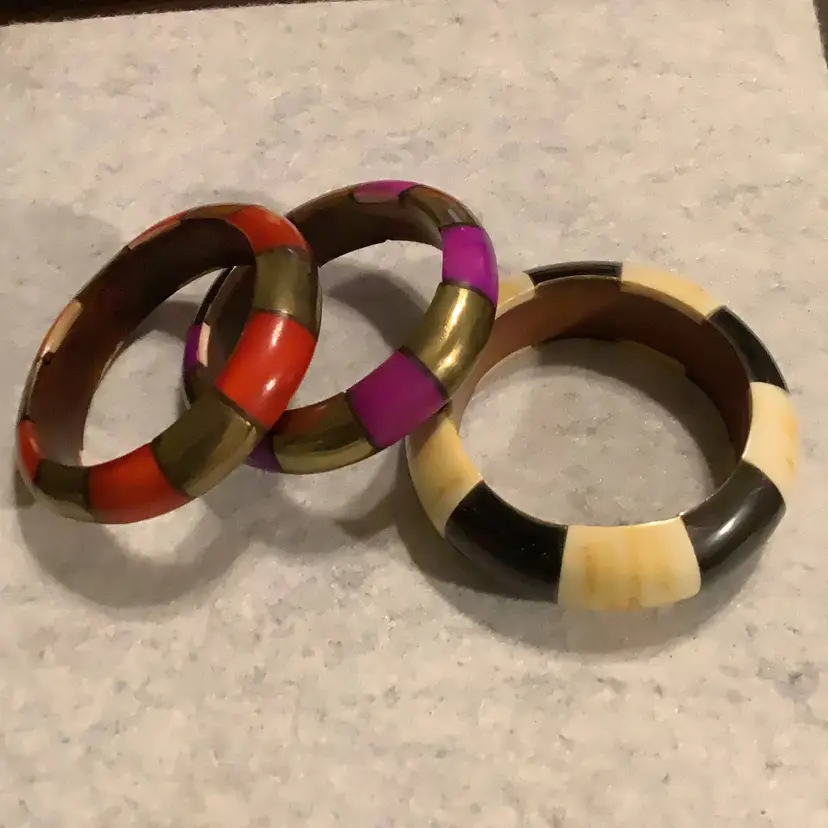 Vintage Bangles with earrings and silvertone necklace