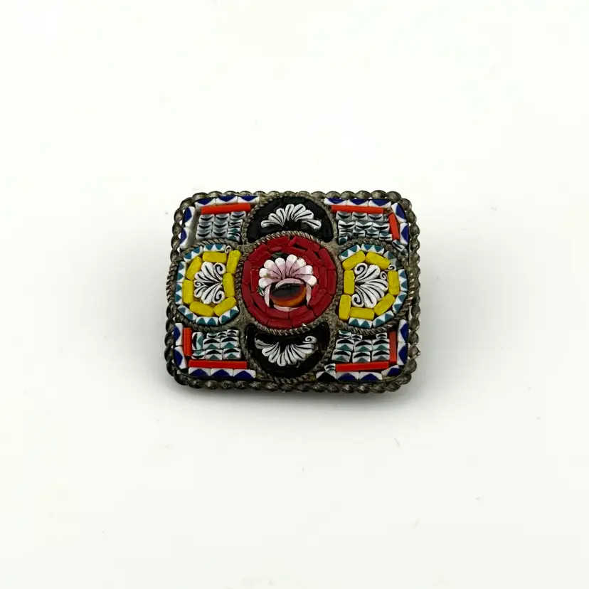Vintage Italian Gold Tone Micro Mosaic Brooch 1.25”x 1”