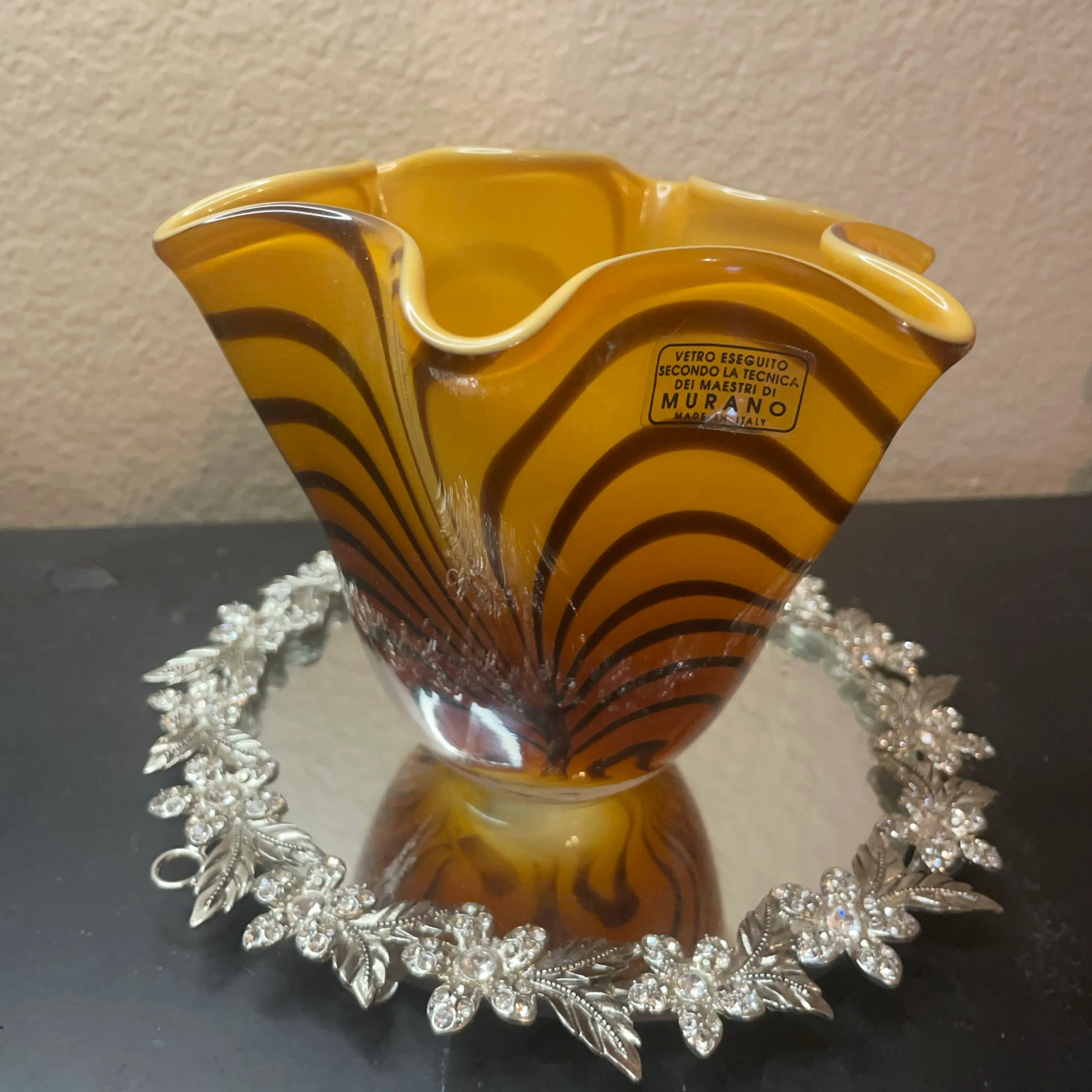 Image 4 of 7