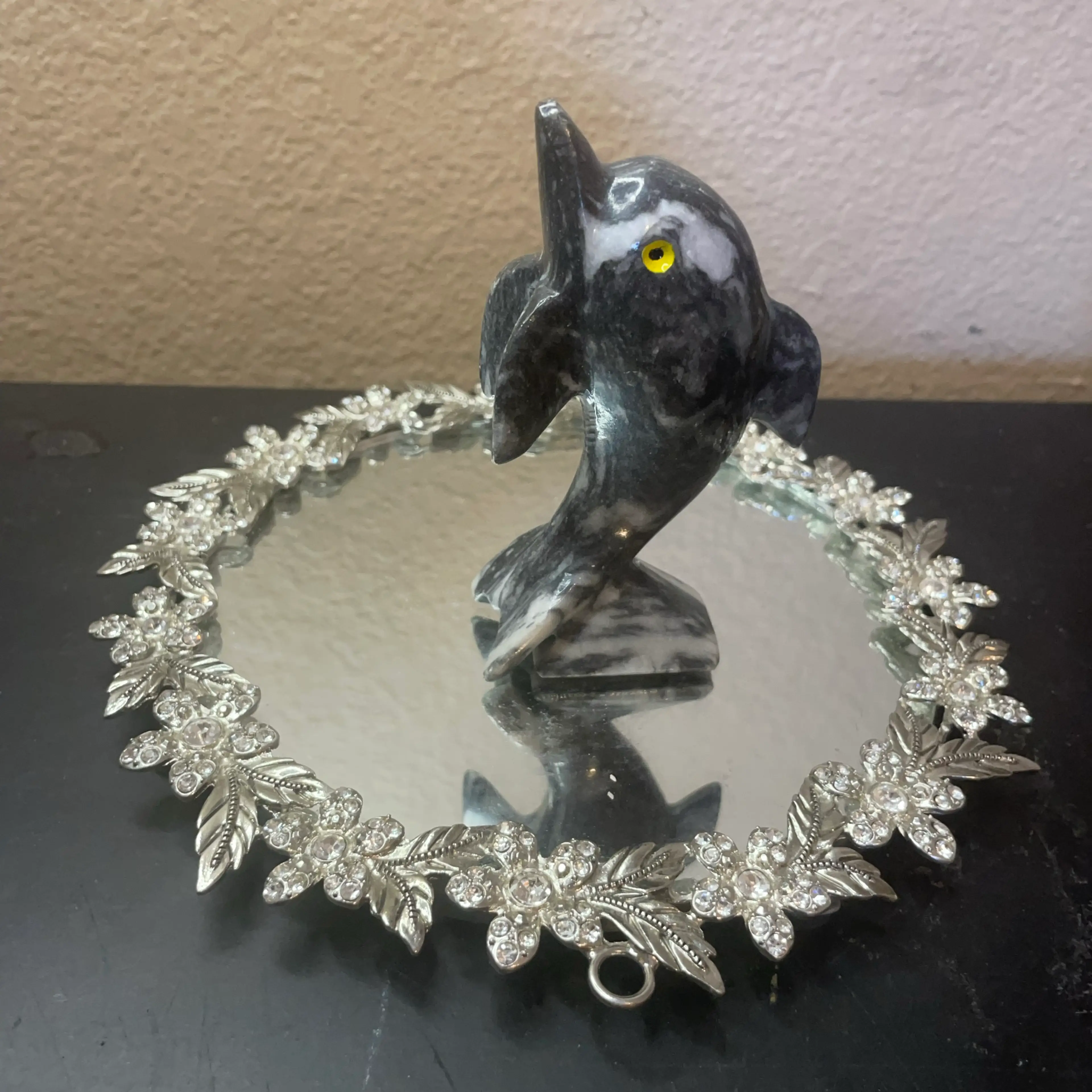 Image 3 of 4