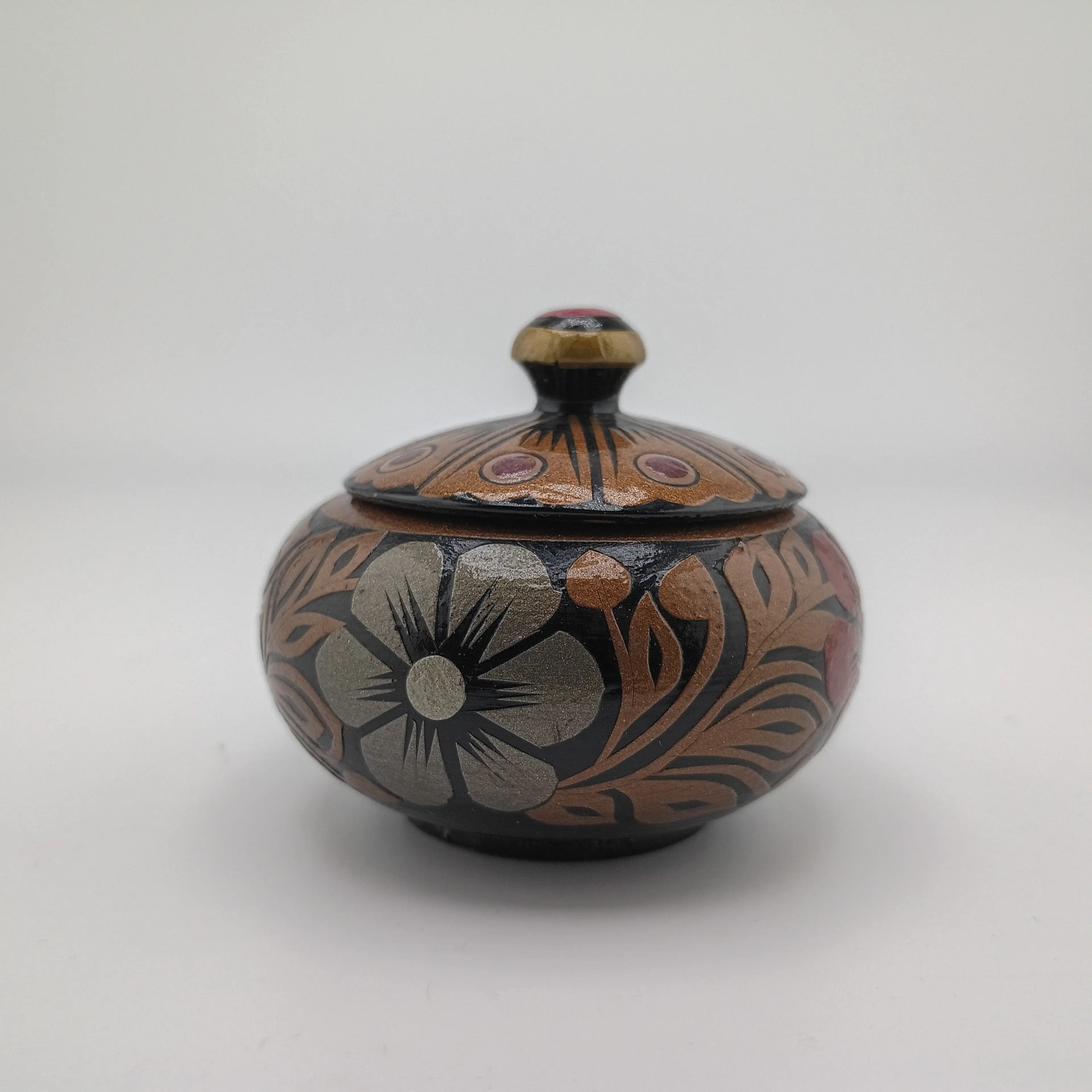 Image 1 of 5