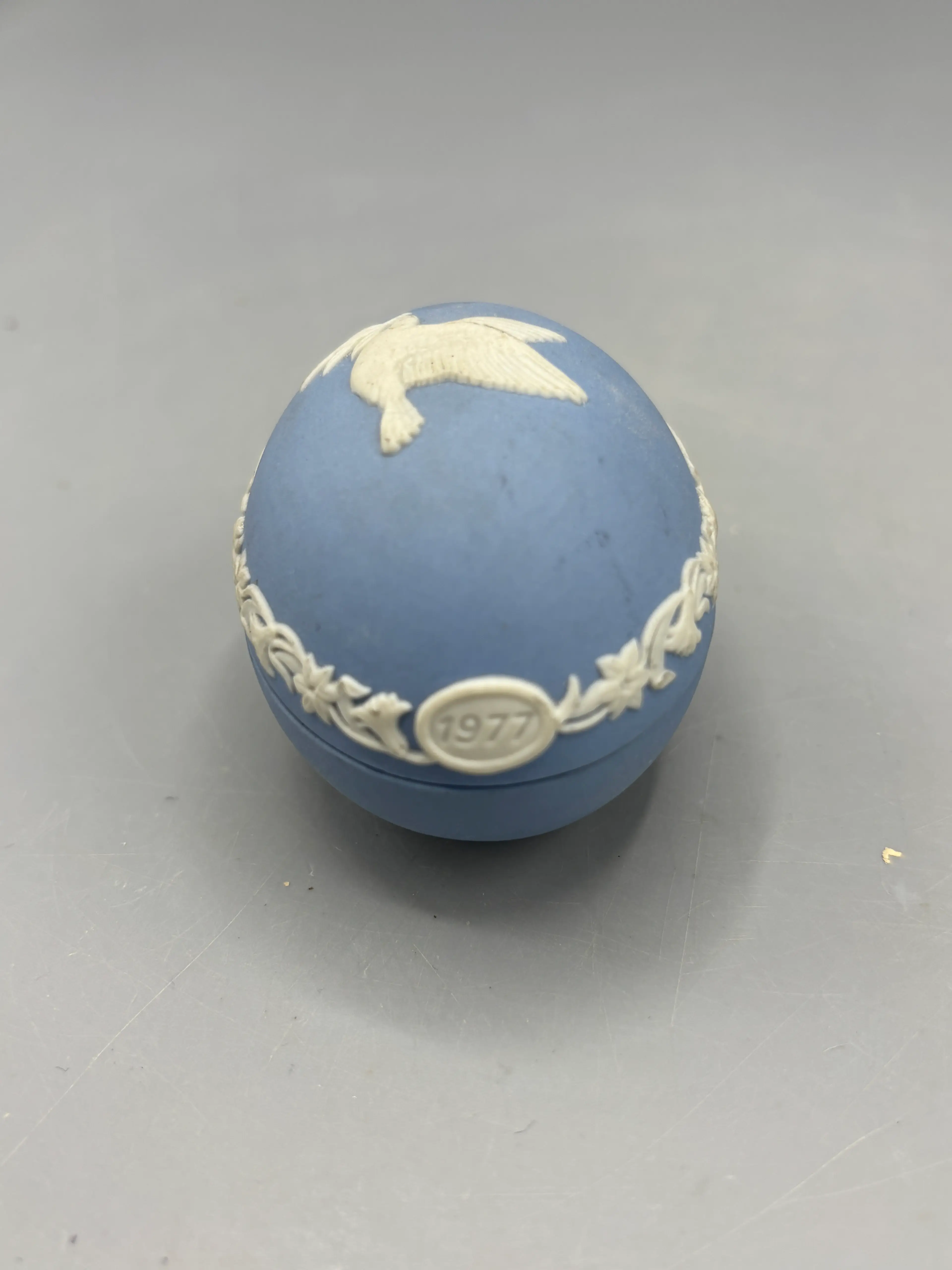 Image 2 of 4