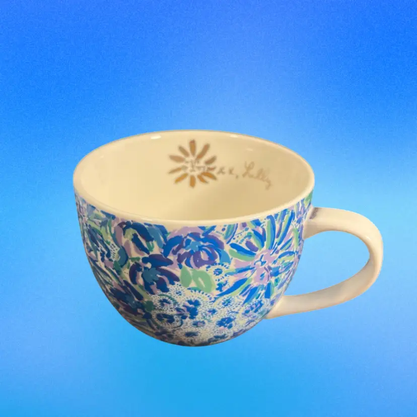 Lilly Pulitzer Ceramic Coffee Mug Blue
Floral Paisley Gold Accent XX Lilly
12oz | 3.25”