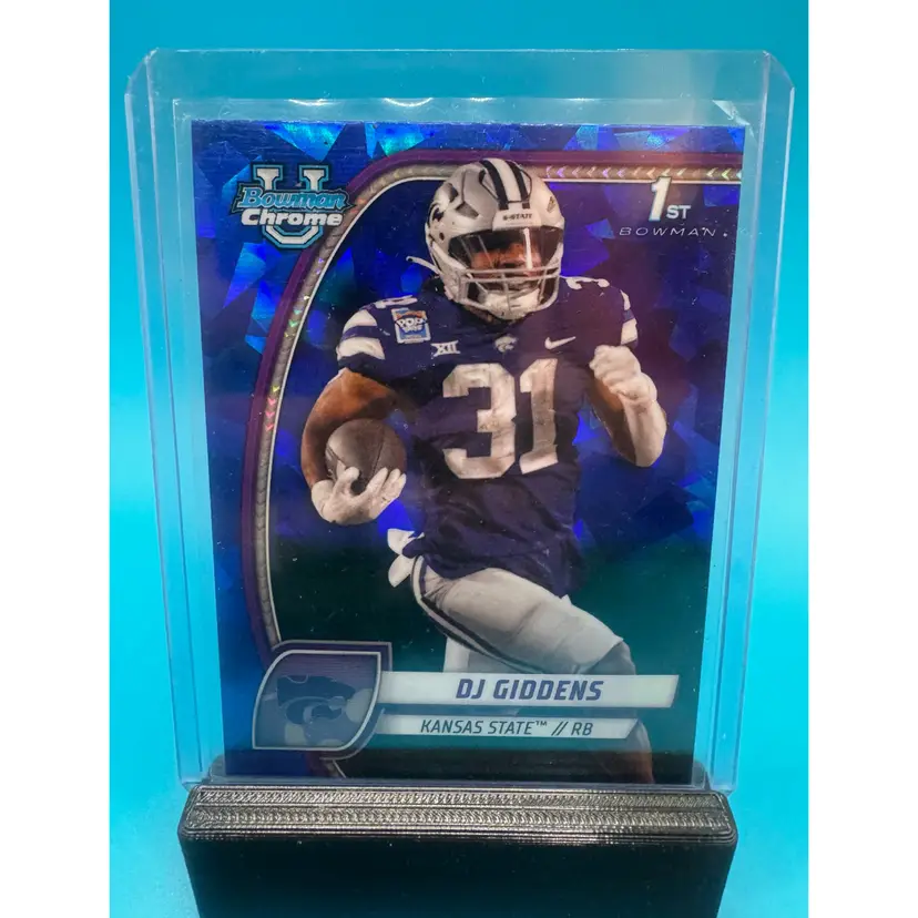 DJ Giddens 1st Bowman Chrome U Sapphire Kansas State Wildcats & Indianapolis Colts