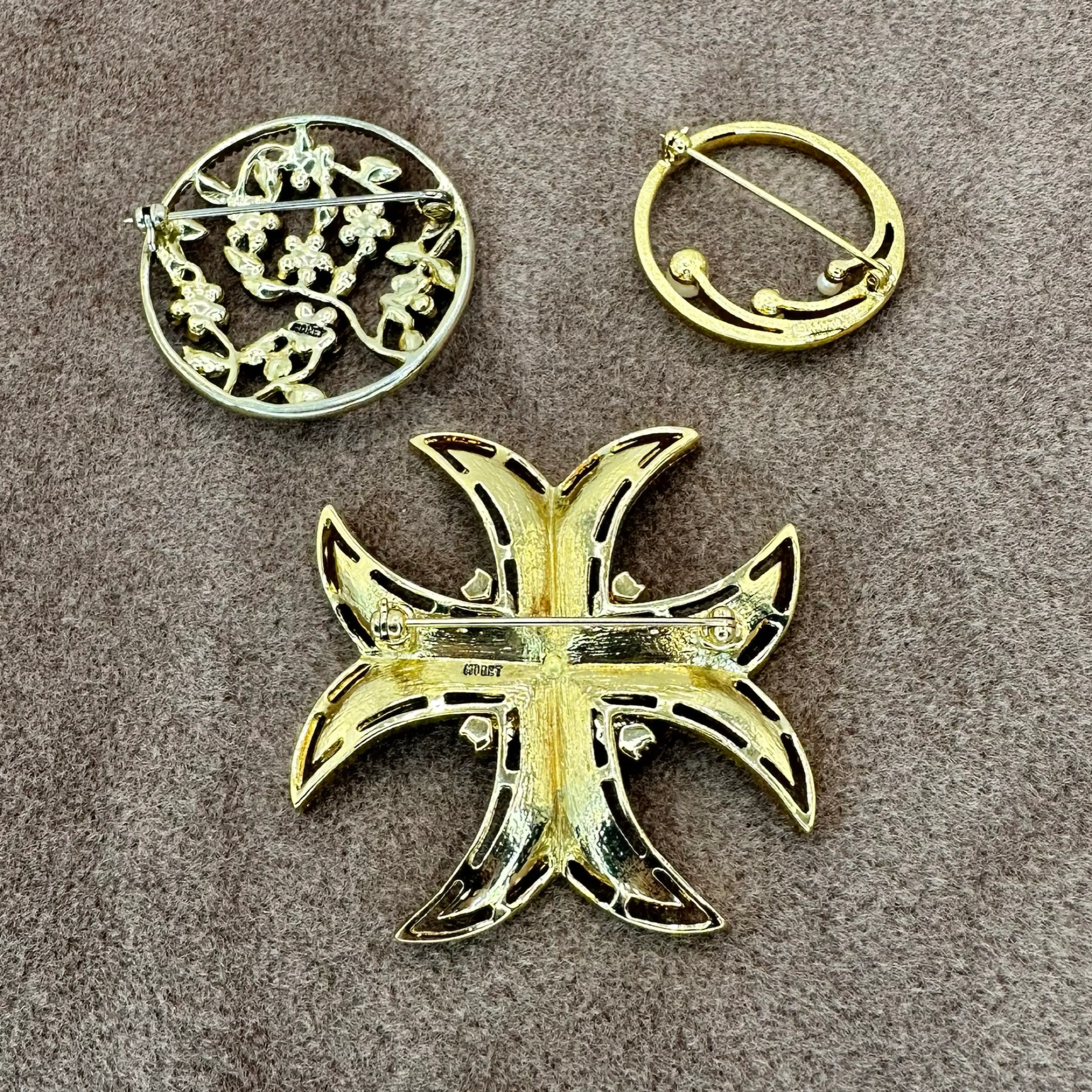 Image 2 of 15