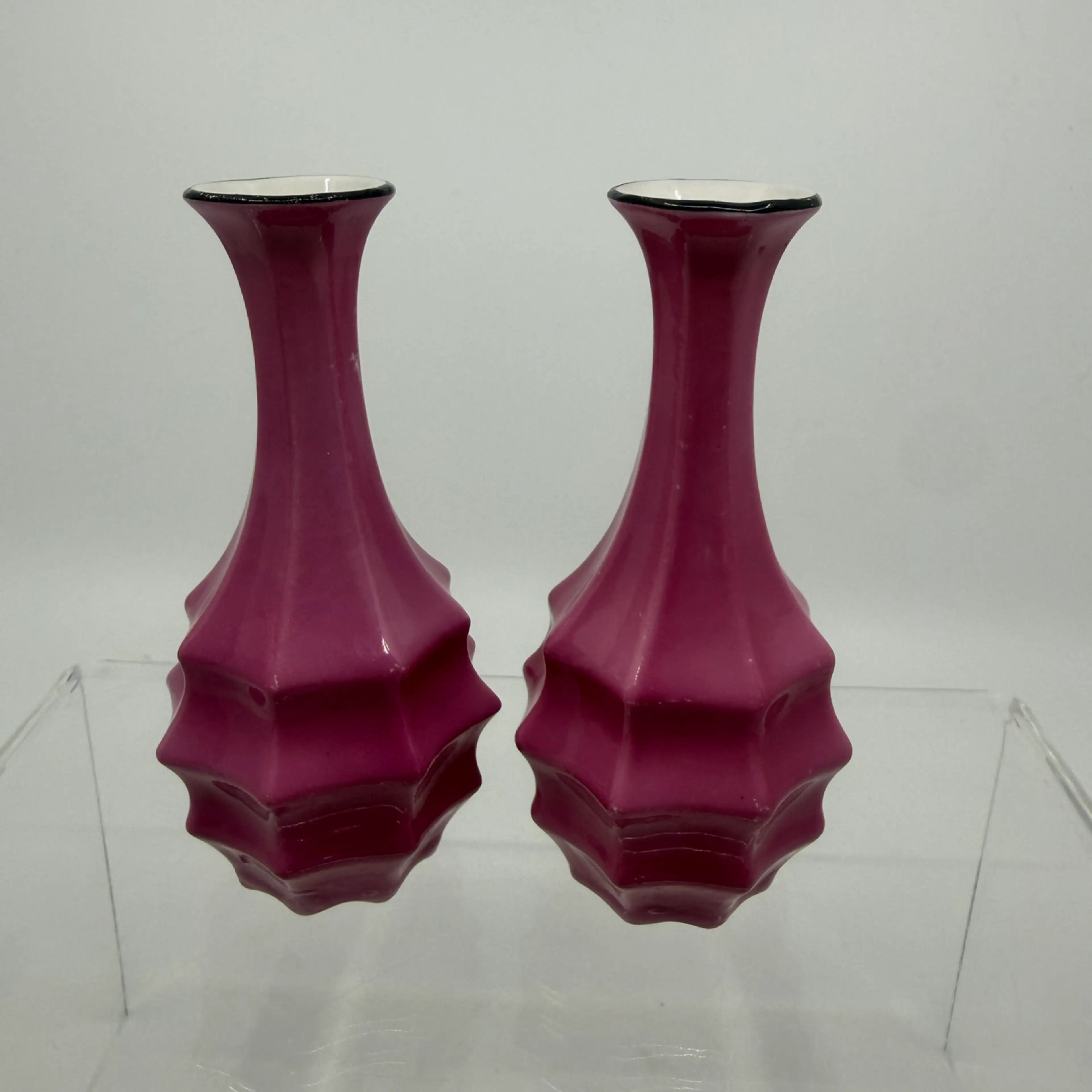 Image 2 of 6