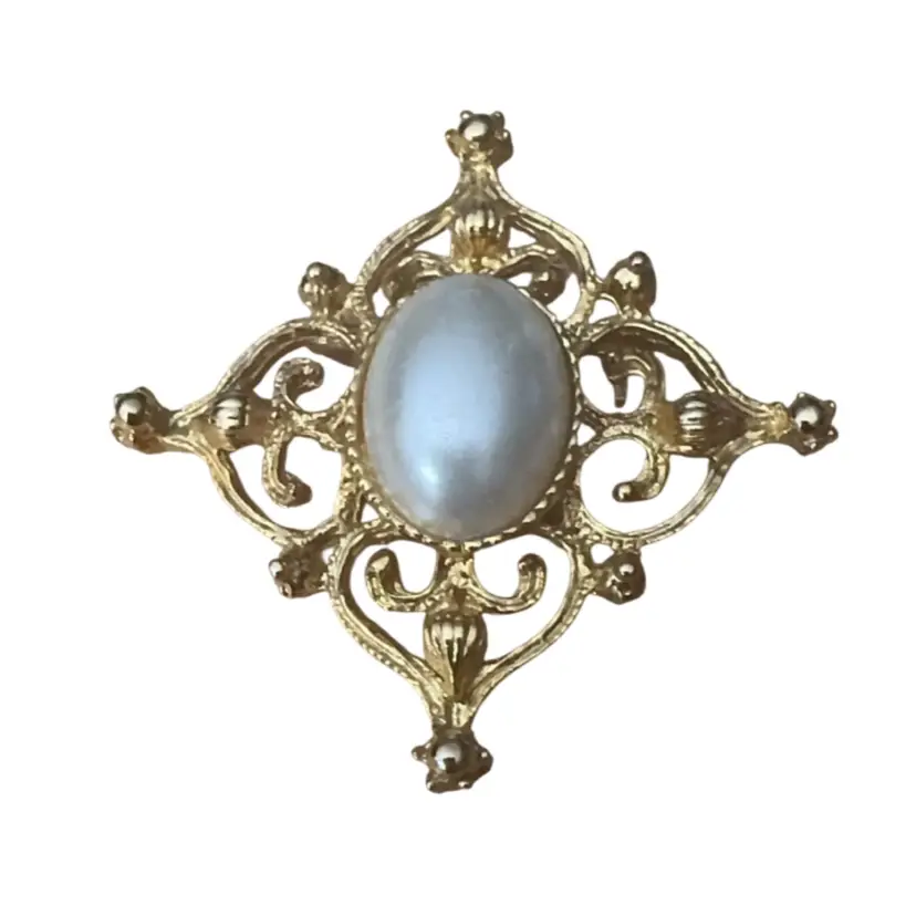 #11  VTG Goldtone Metal Filigree Brooch With Center Faux Pearl Cabochon Signed AAI (Accessories Associates, Inc) 1987-2002