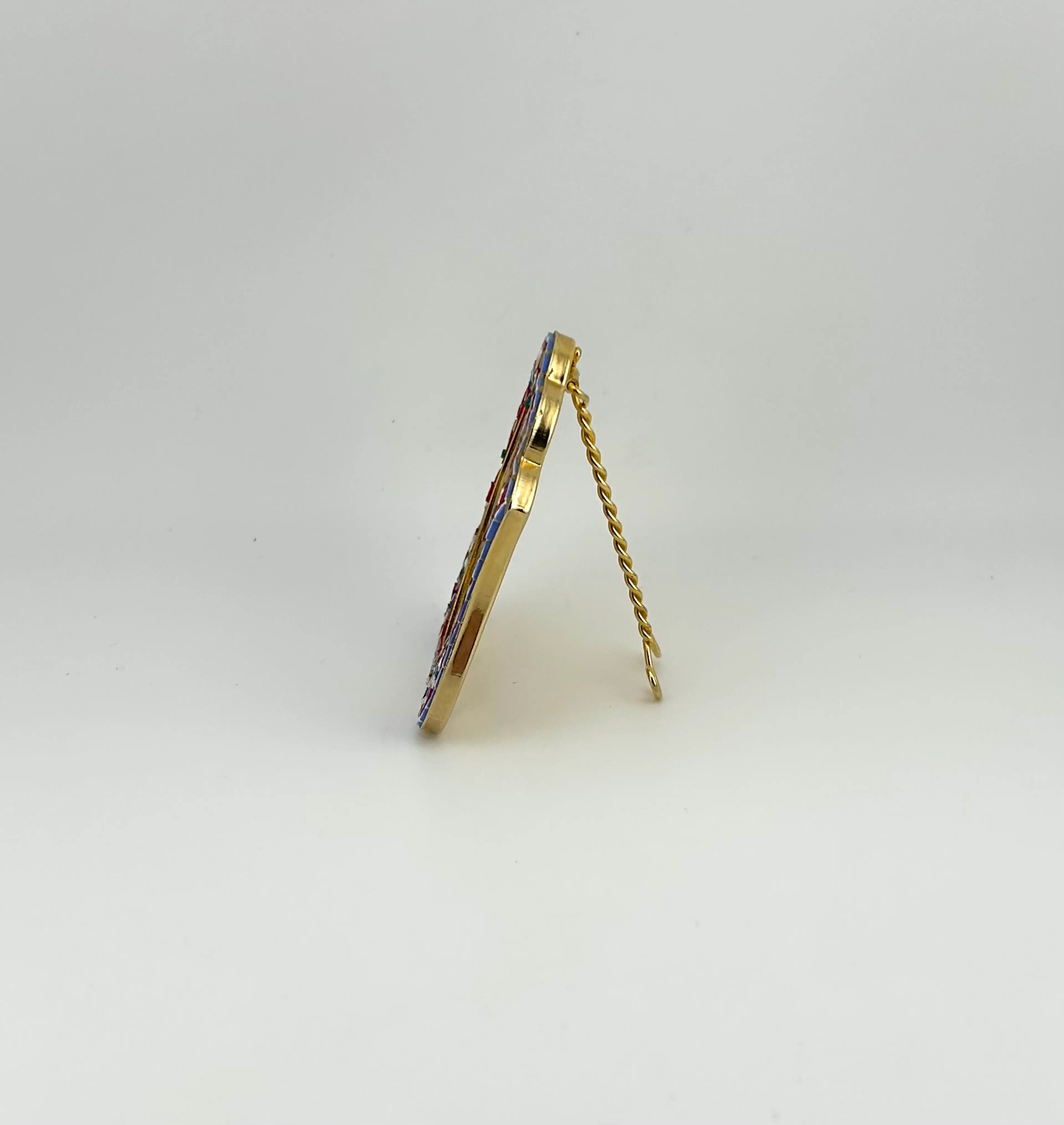 Image 4 of 7