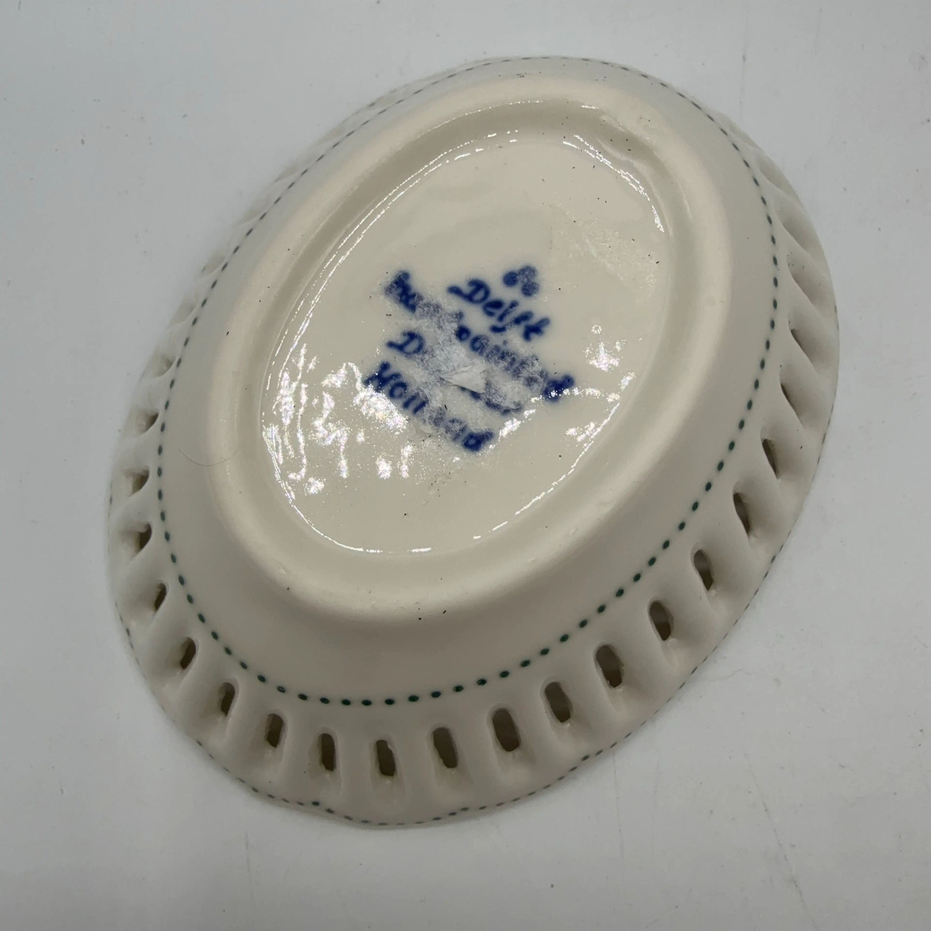 Image 2 of 4