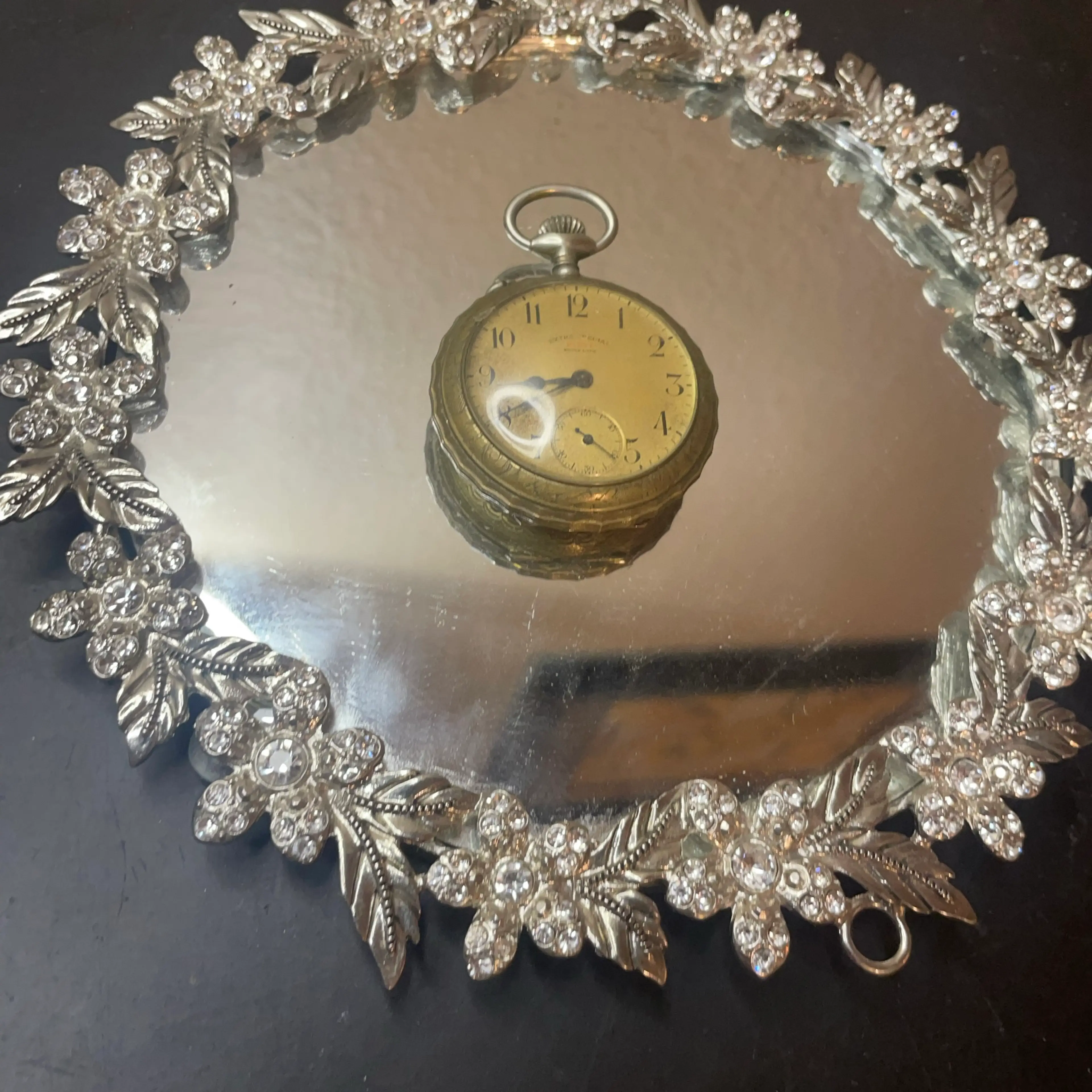 Image 3 of 4