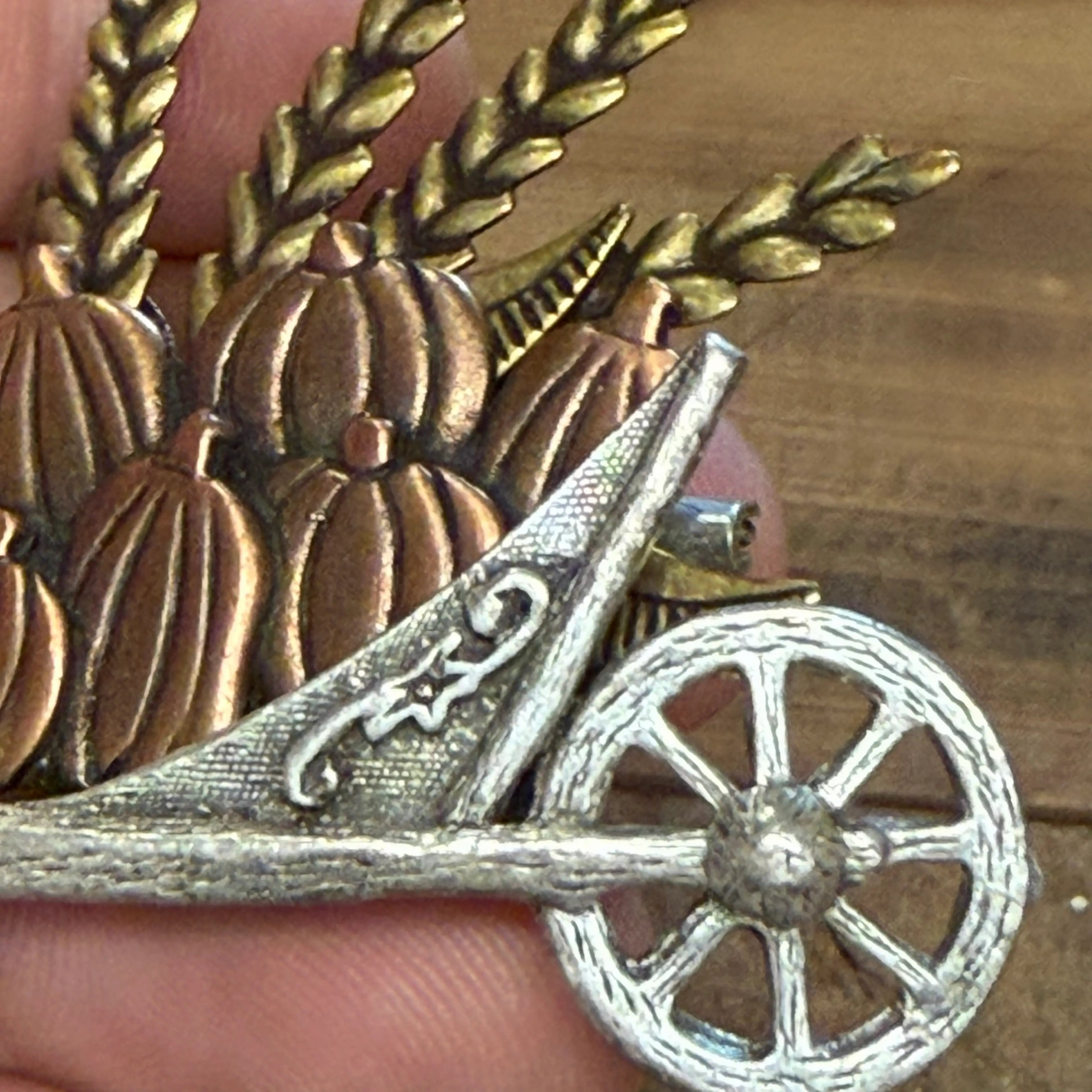 Image 3 of 3
