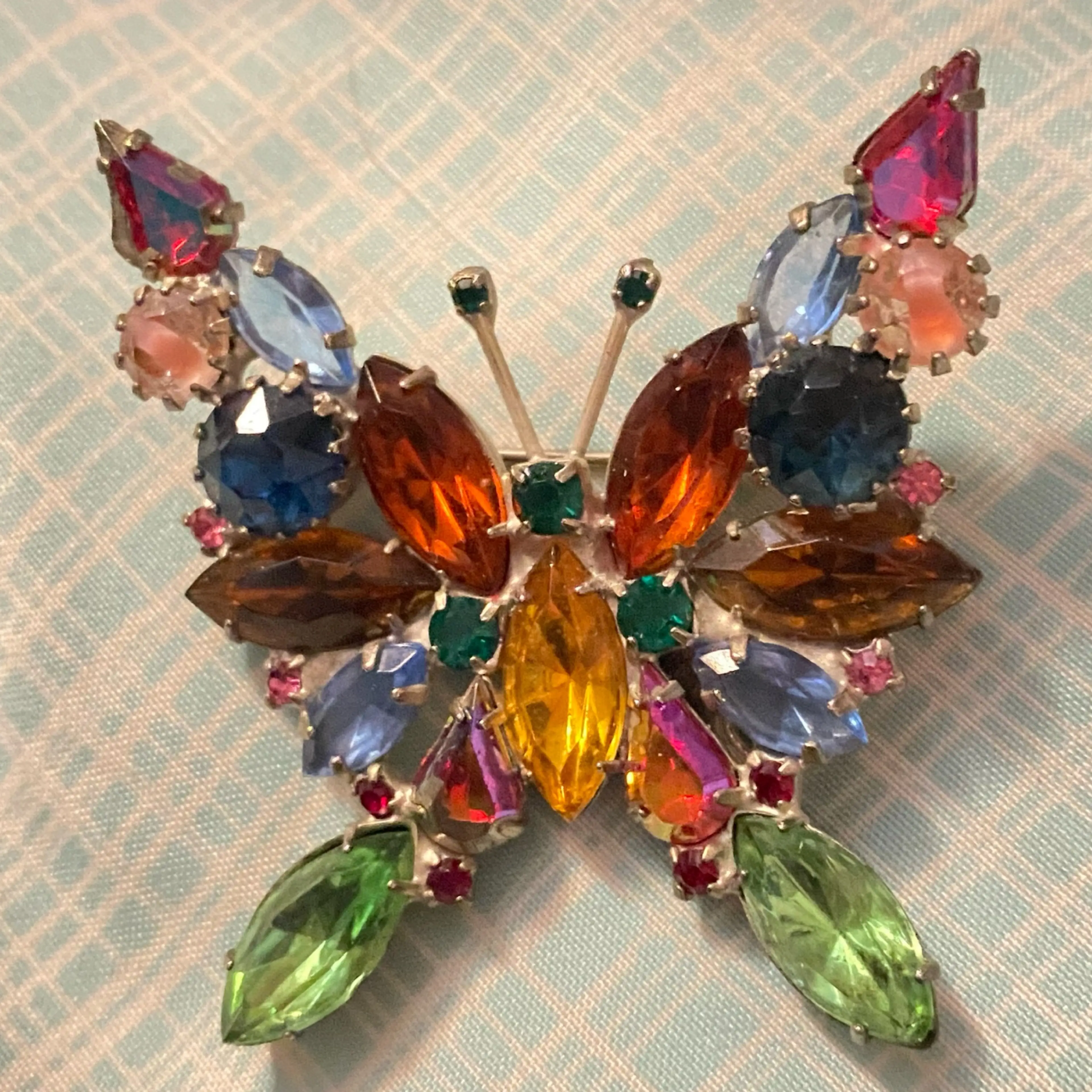 Image 1 of 2