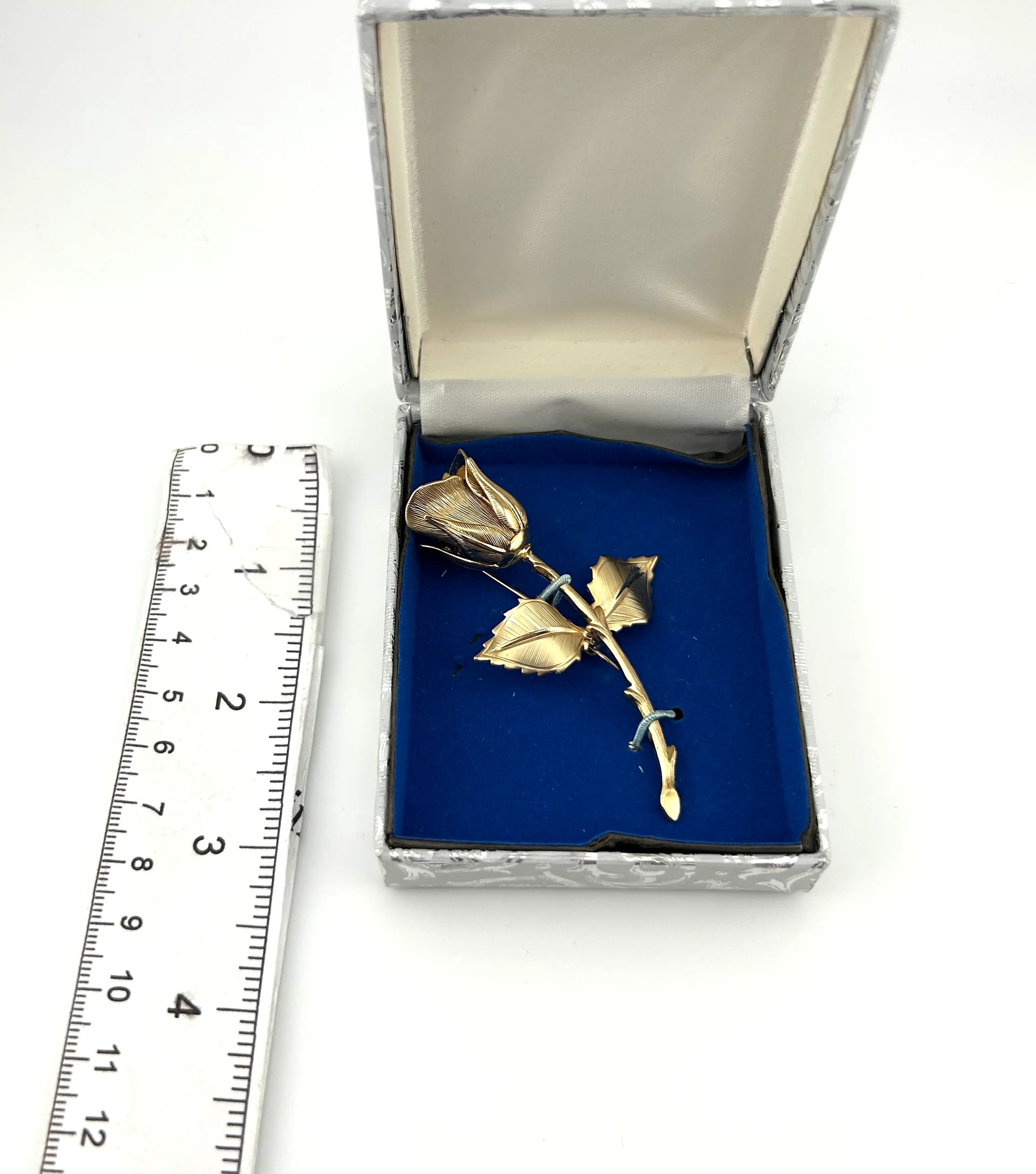 Image 3 of 4