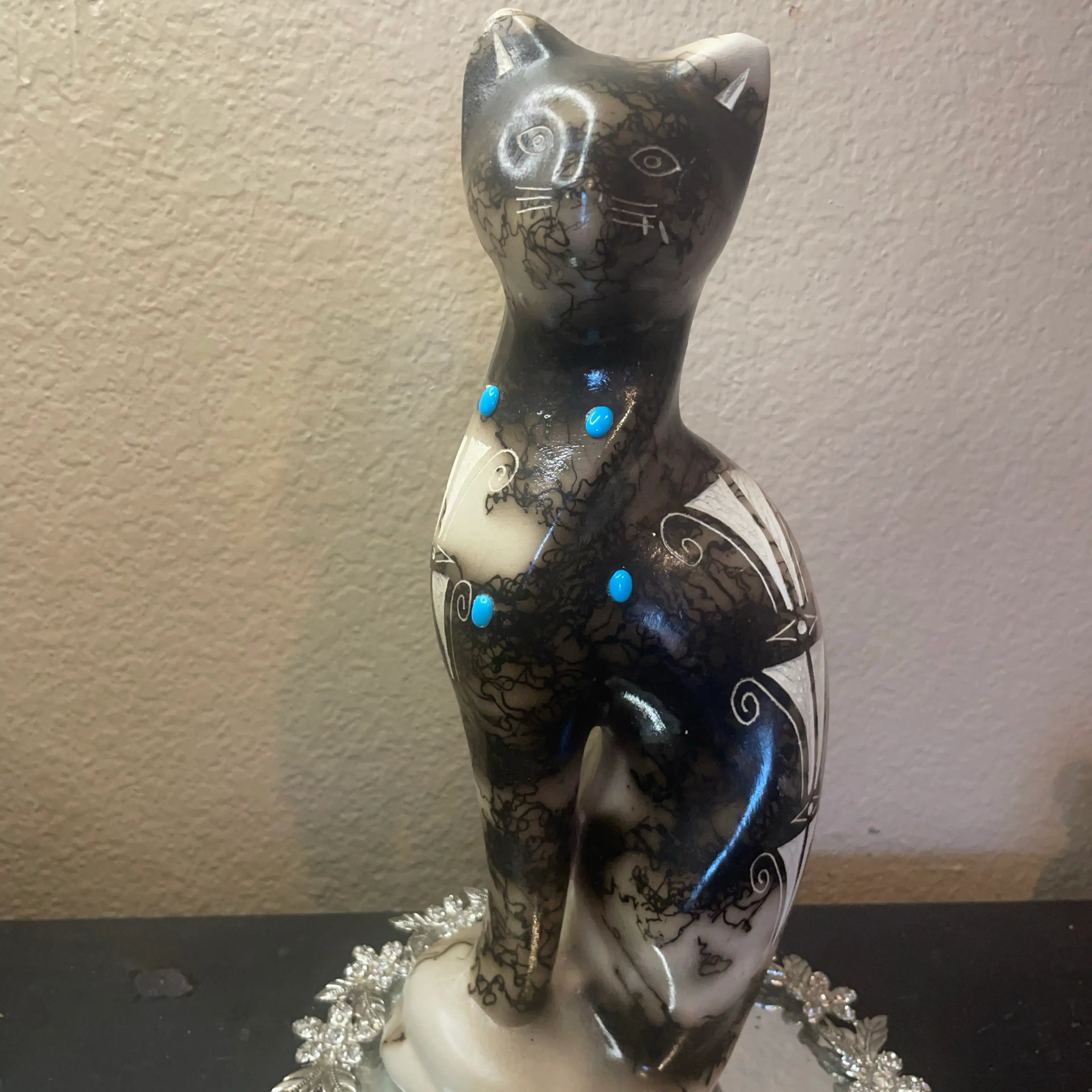 Image 3 of 6