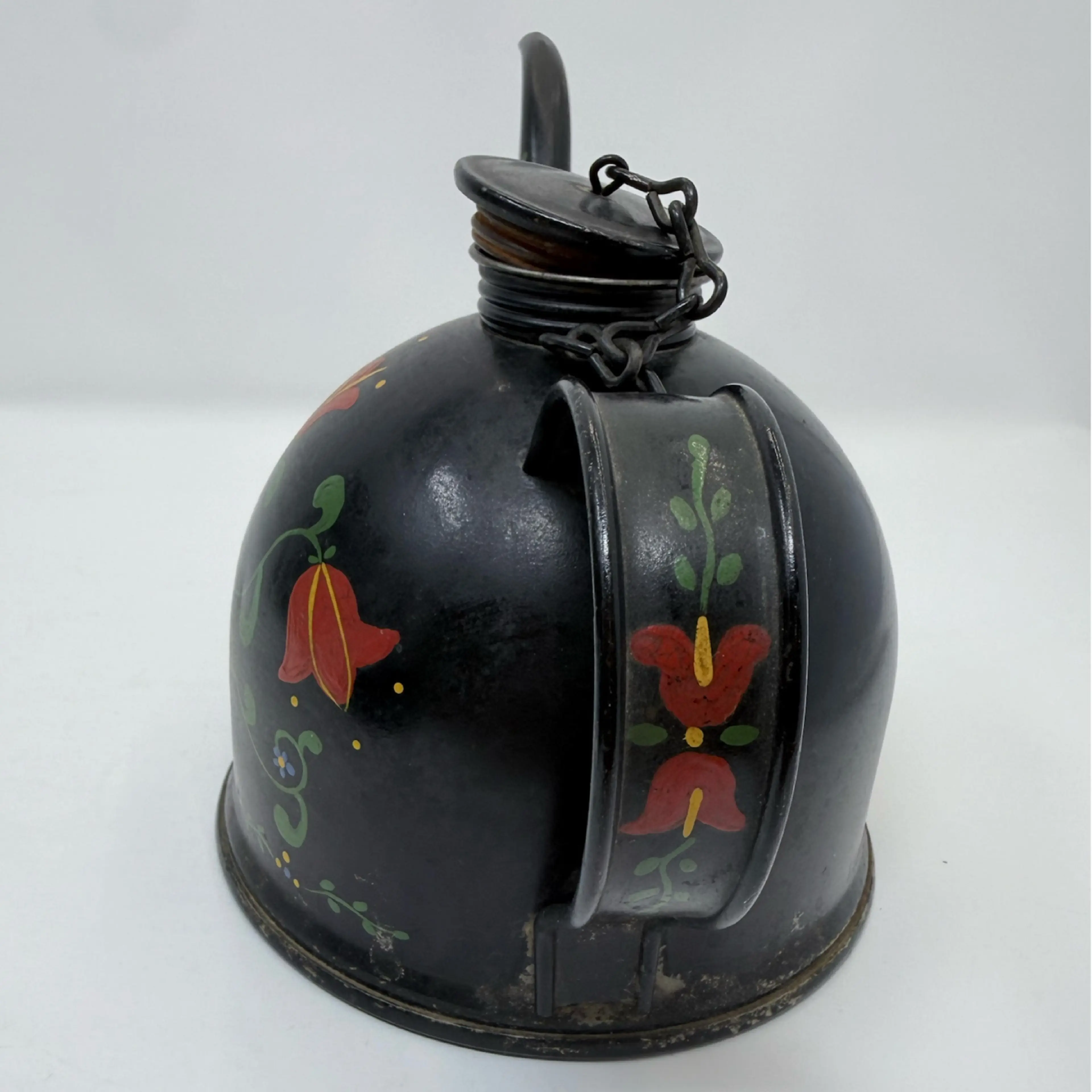 Image 4 of 12