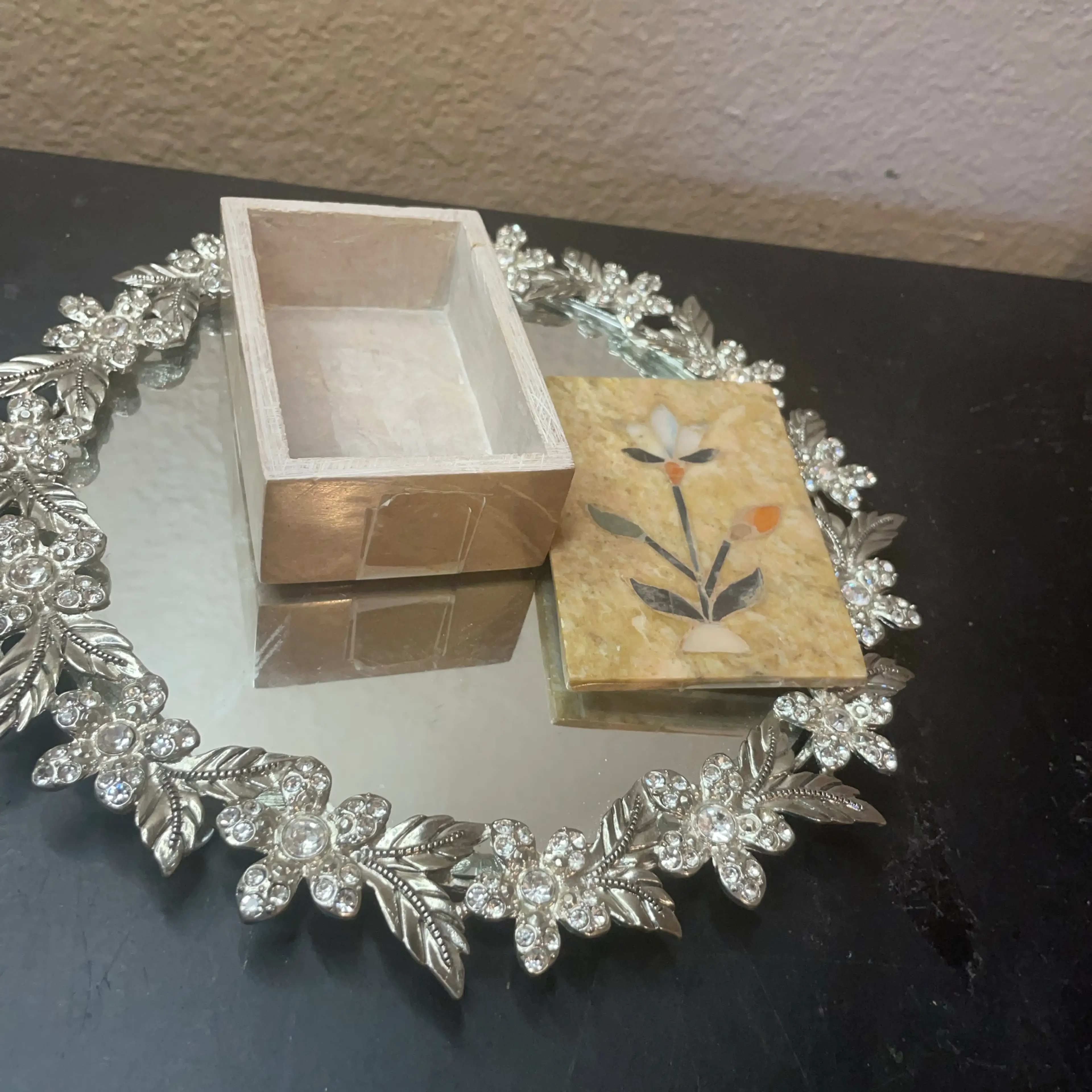 Image 3 of 5