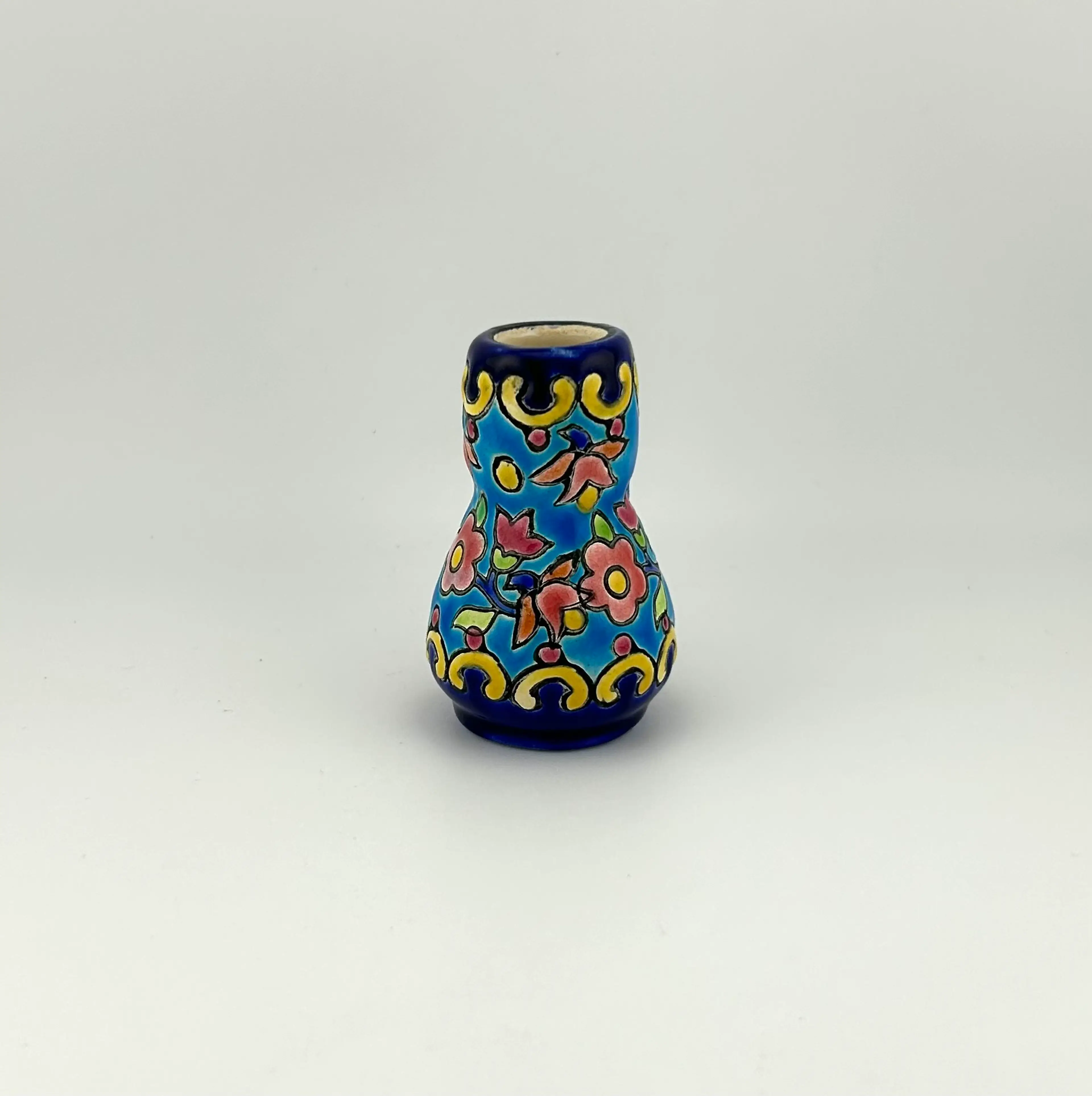 Image 4 of 8