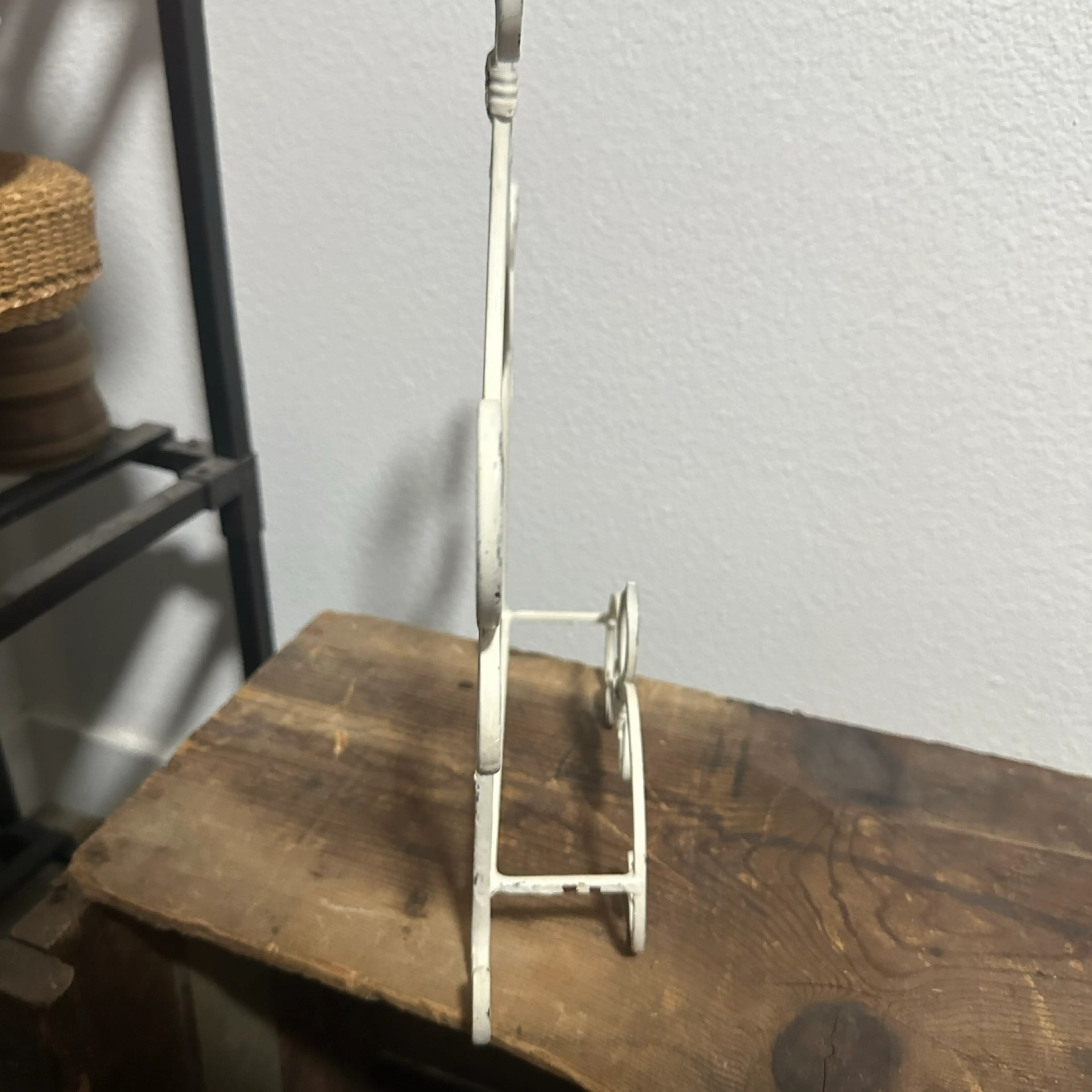 Image 3 of 4