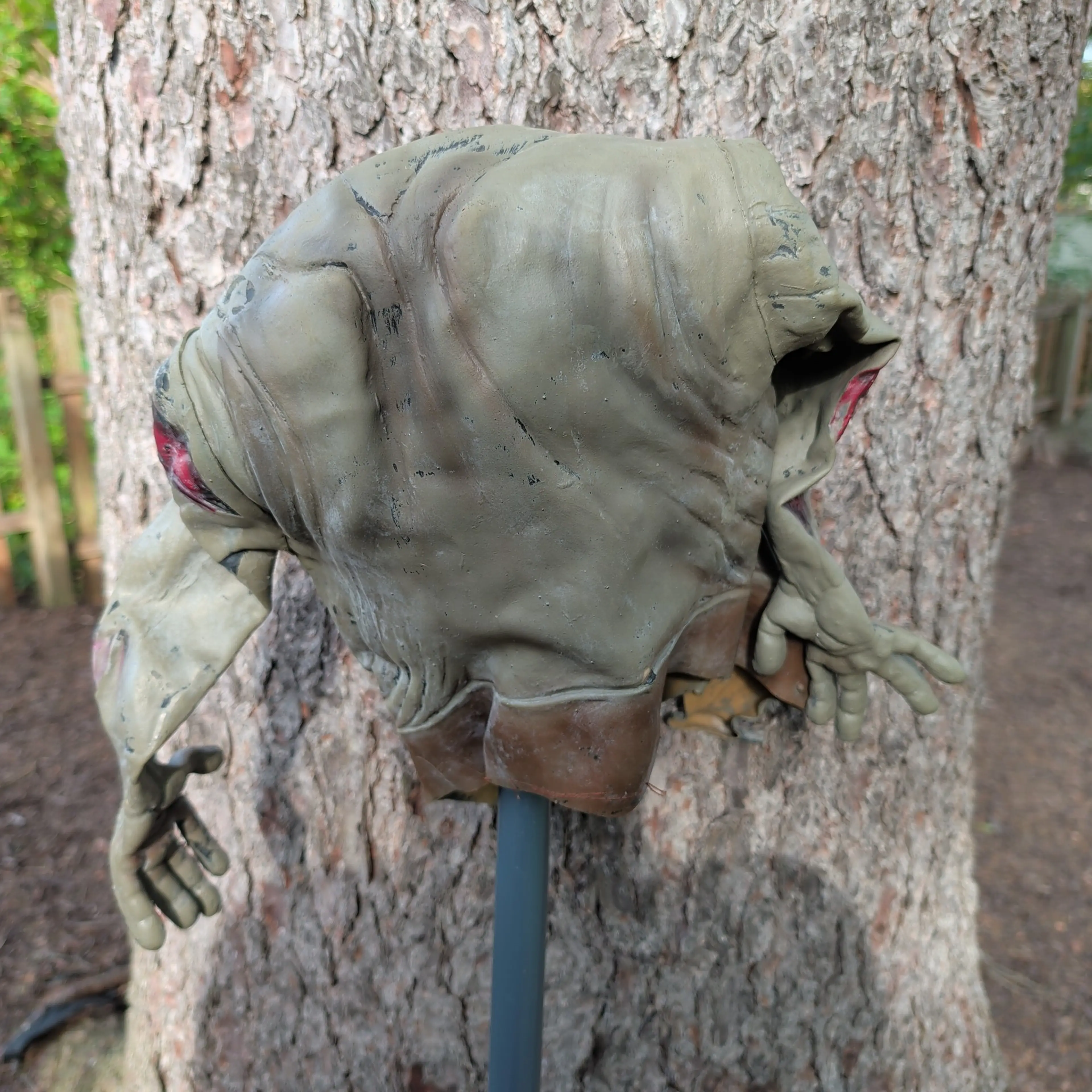 Image 4 of 7