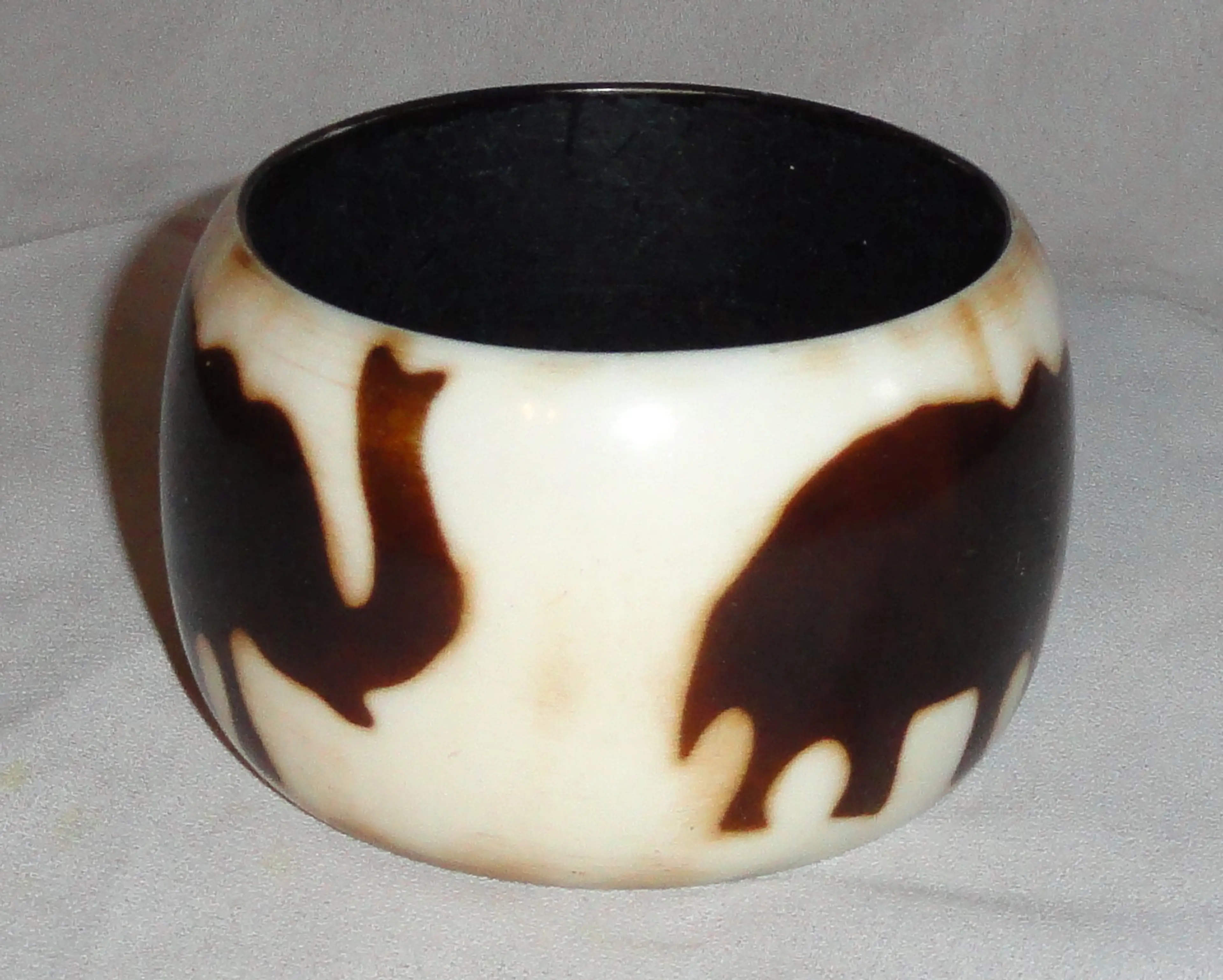 Image 2 of 6