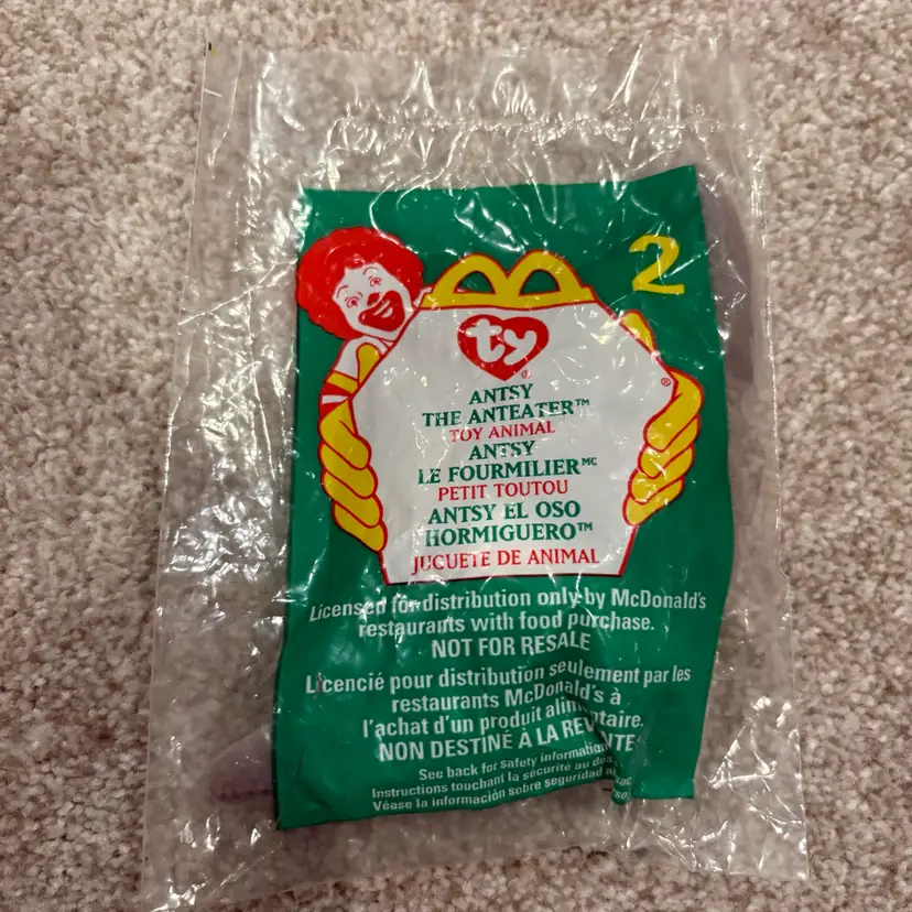 1999 McDonald’s Beanie Baby Toy;
Antsy The Anteater