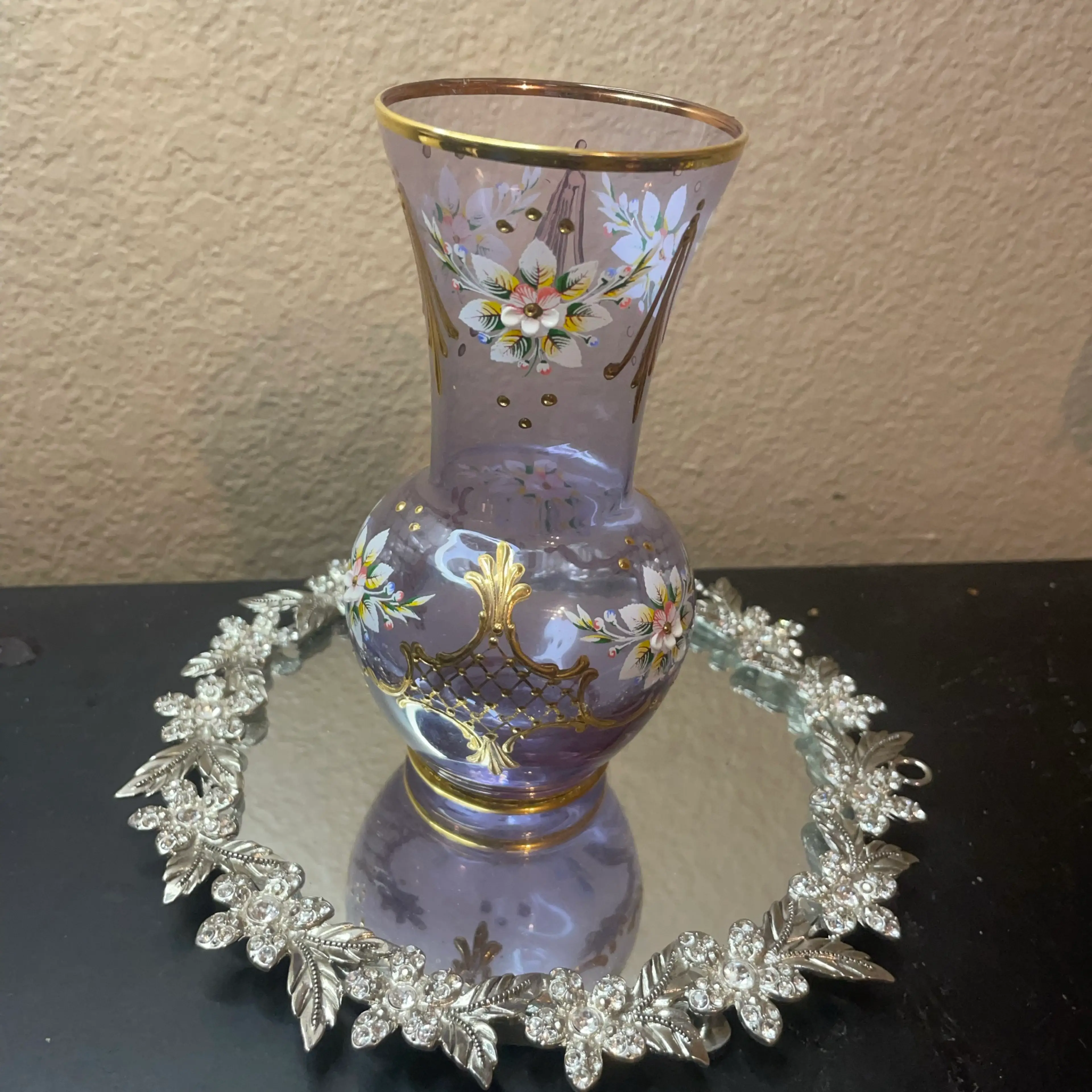Image 4 of 5