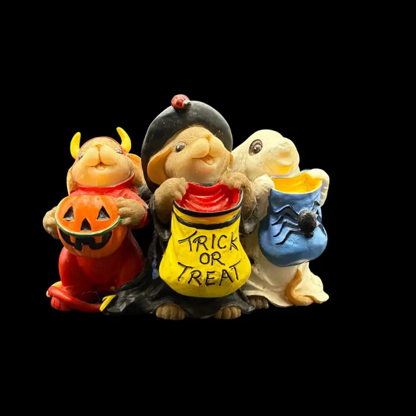 Charming Tales Trick Or Treat Friends 5”x4”