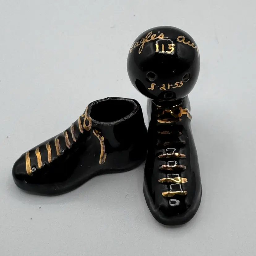 Vintage 1953 Black Ceramic Bowling Ball Shoes Figurine Eagles Aux 115 Sports