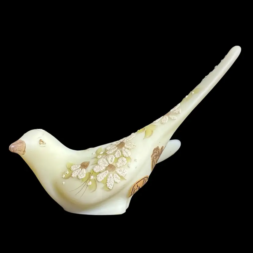 Fenton Custard Glass Bird Of Happiness Urnanium