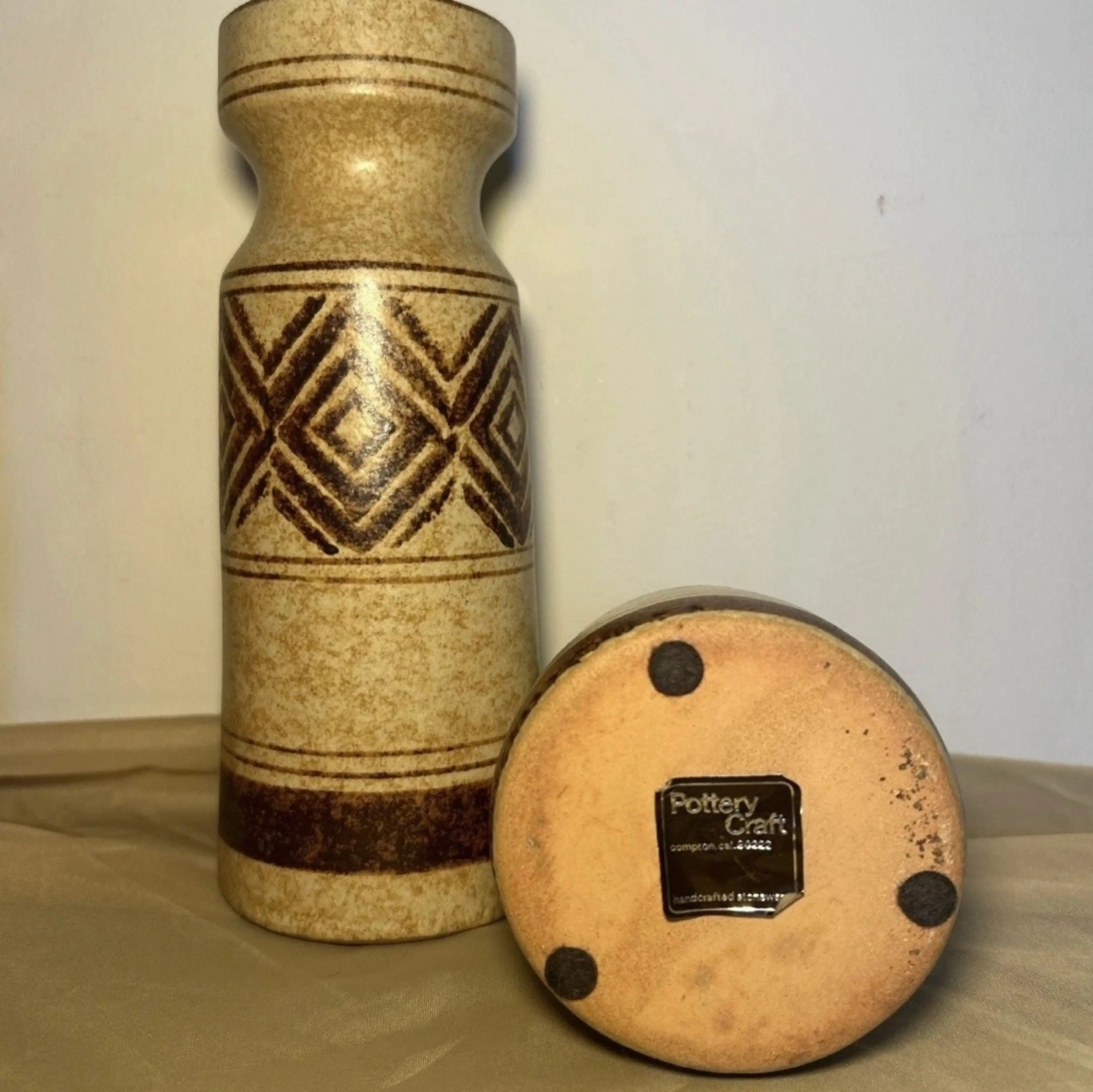 Image 3 of 3