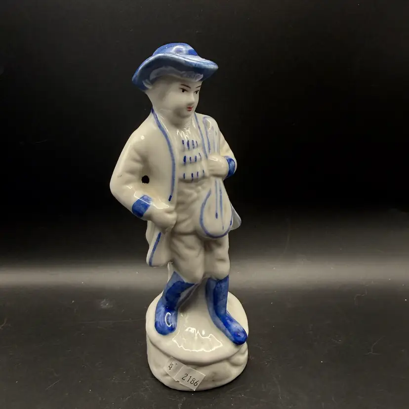 Vintage Blue And White Porcelain Colonial Figurine