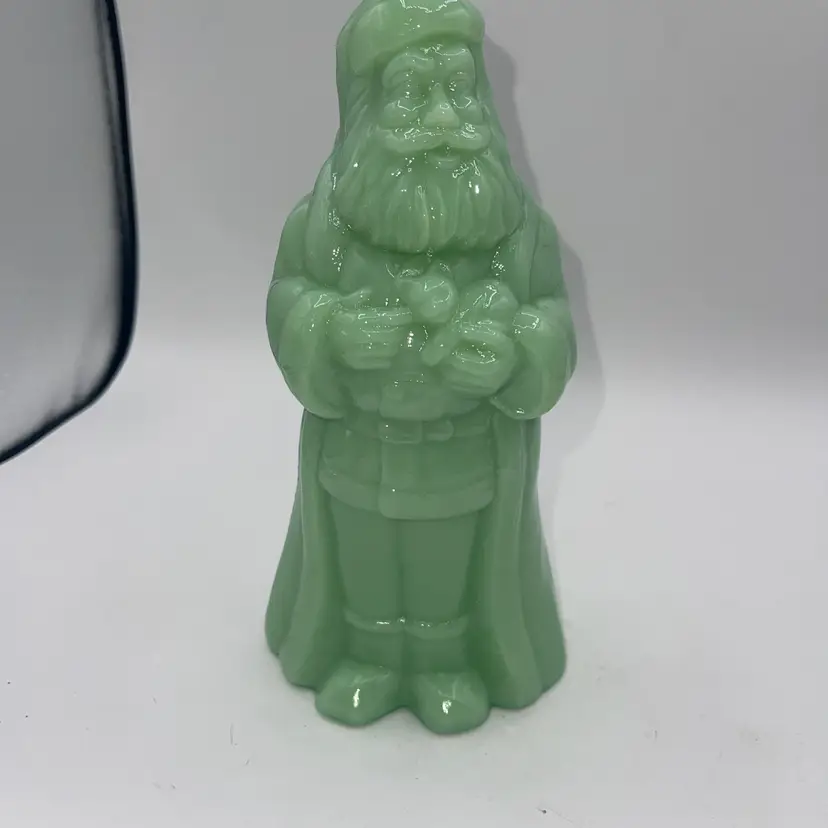 Mosser Standing Santa Holding Cat Jadeite 8.5”
