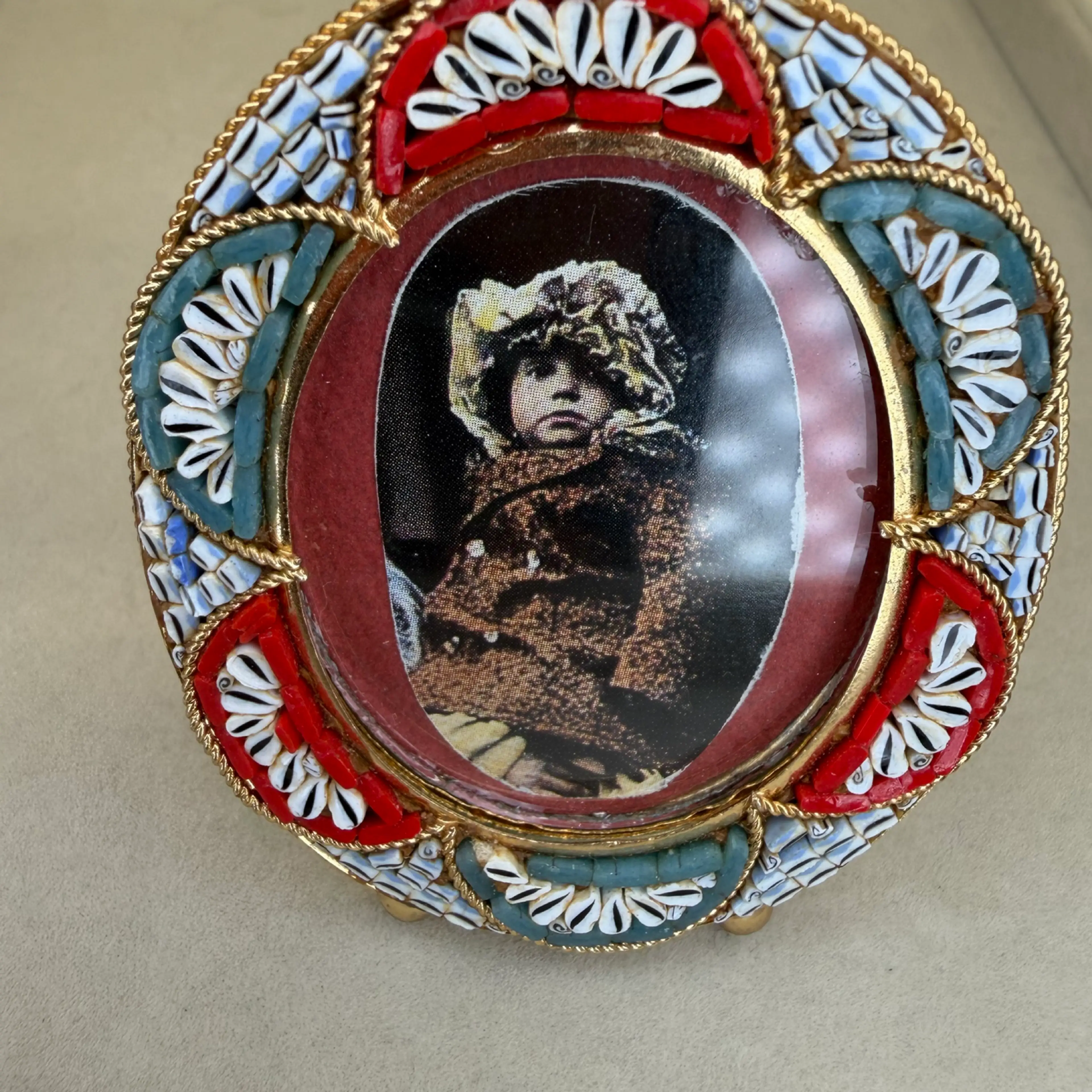 Image 1 of 3