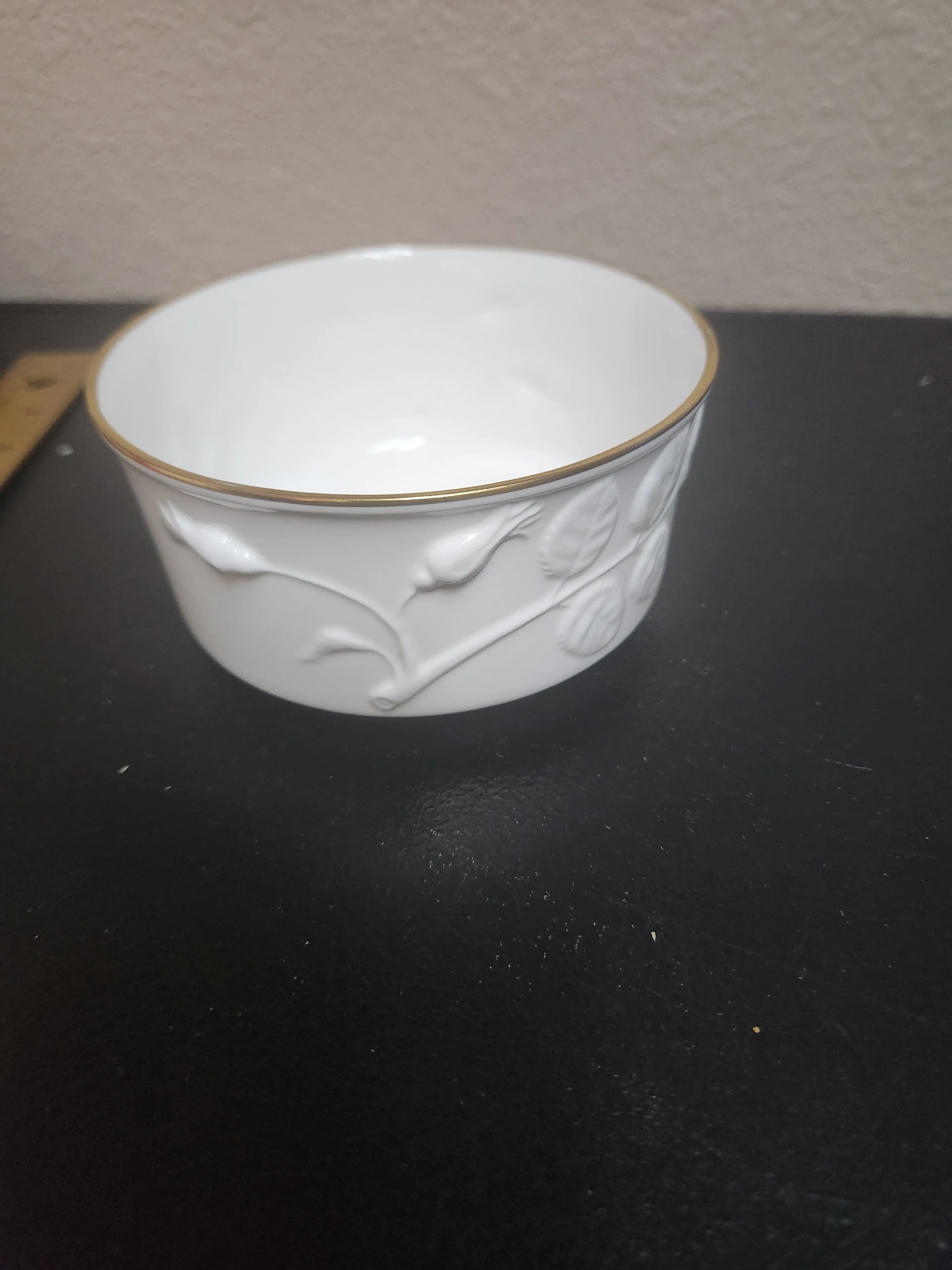 Image 3 of 4