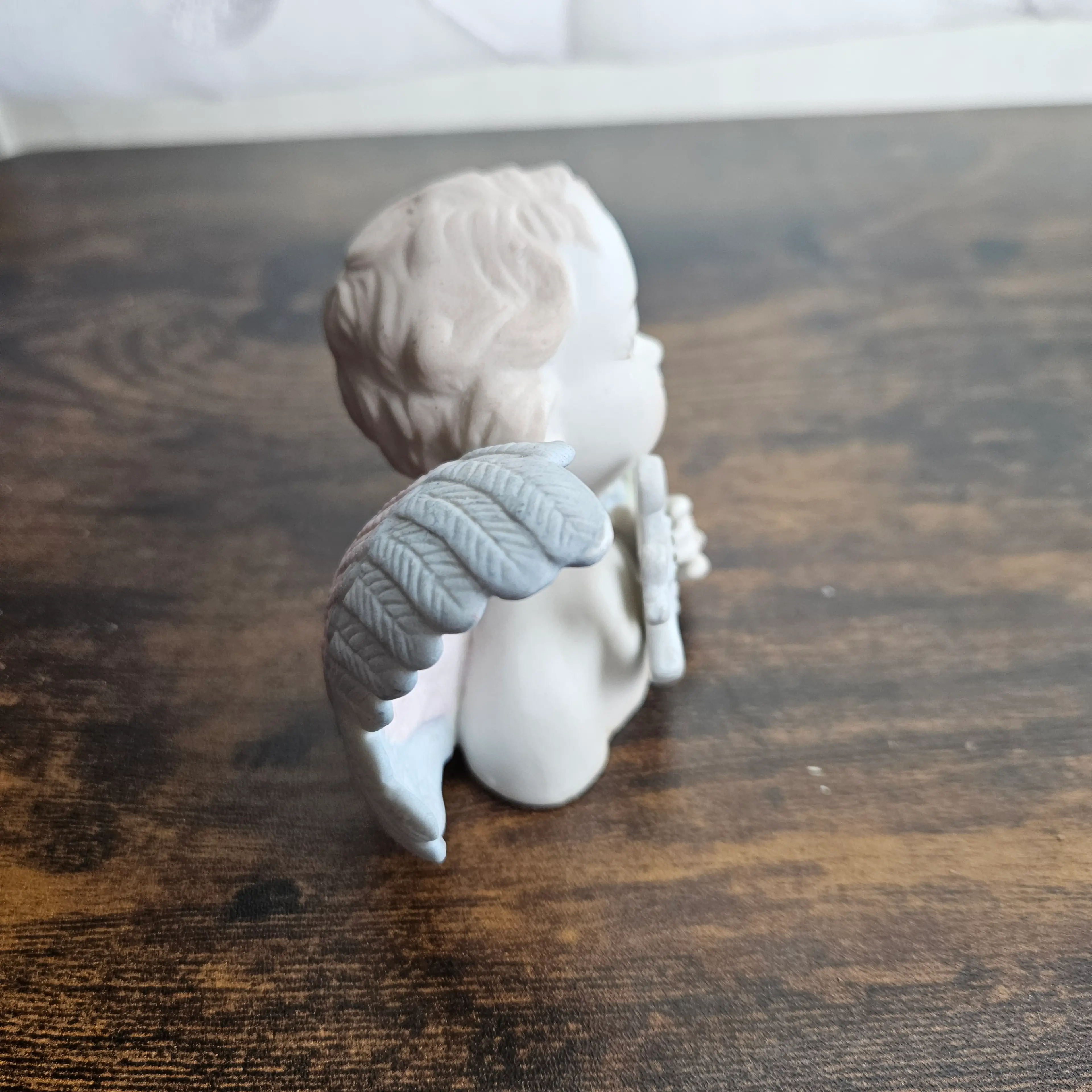 Image 2 of 6