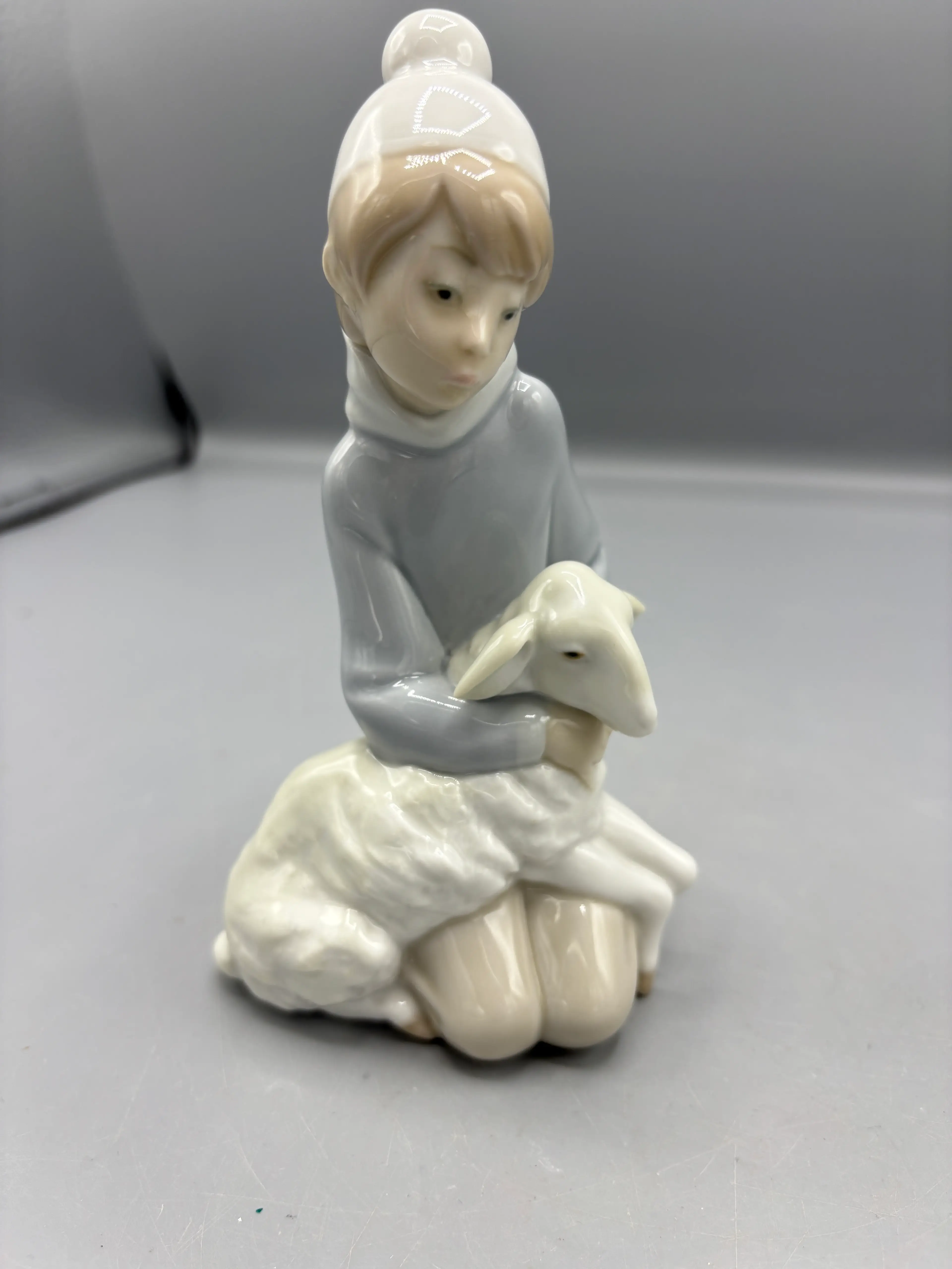 Image 2 of 4