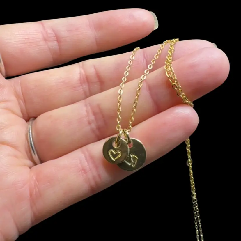 Sterling Silver 925 Gold Vermeil Overlay Baby Feet & Mom Heart Necklace 18”