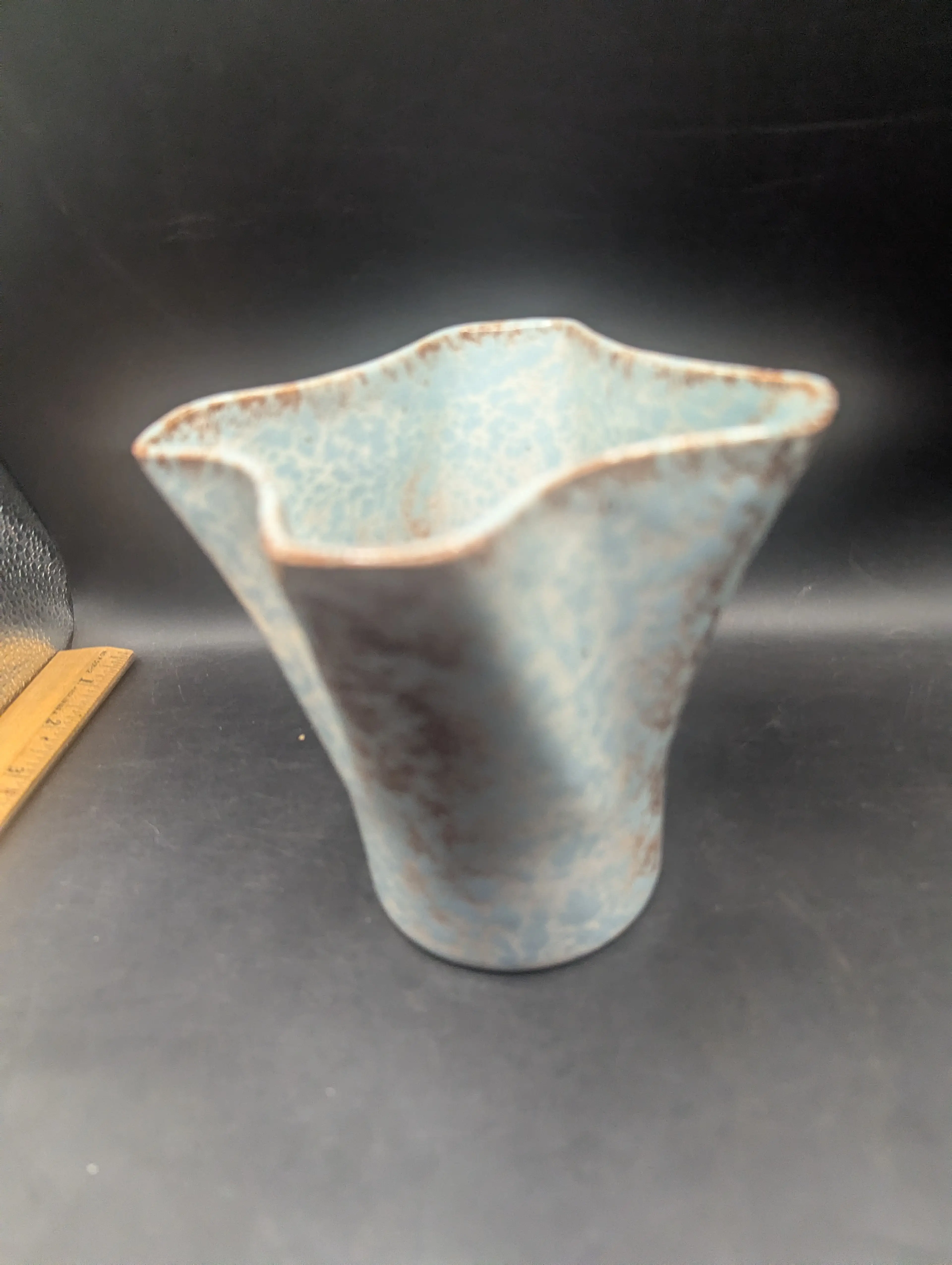 Image 3 of 8