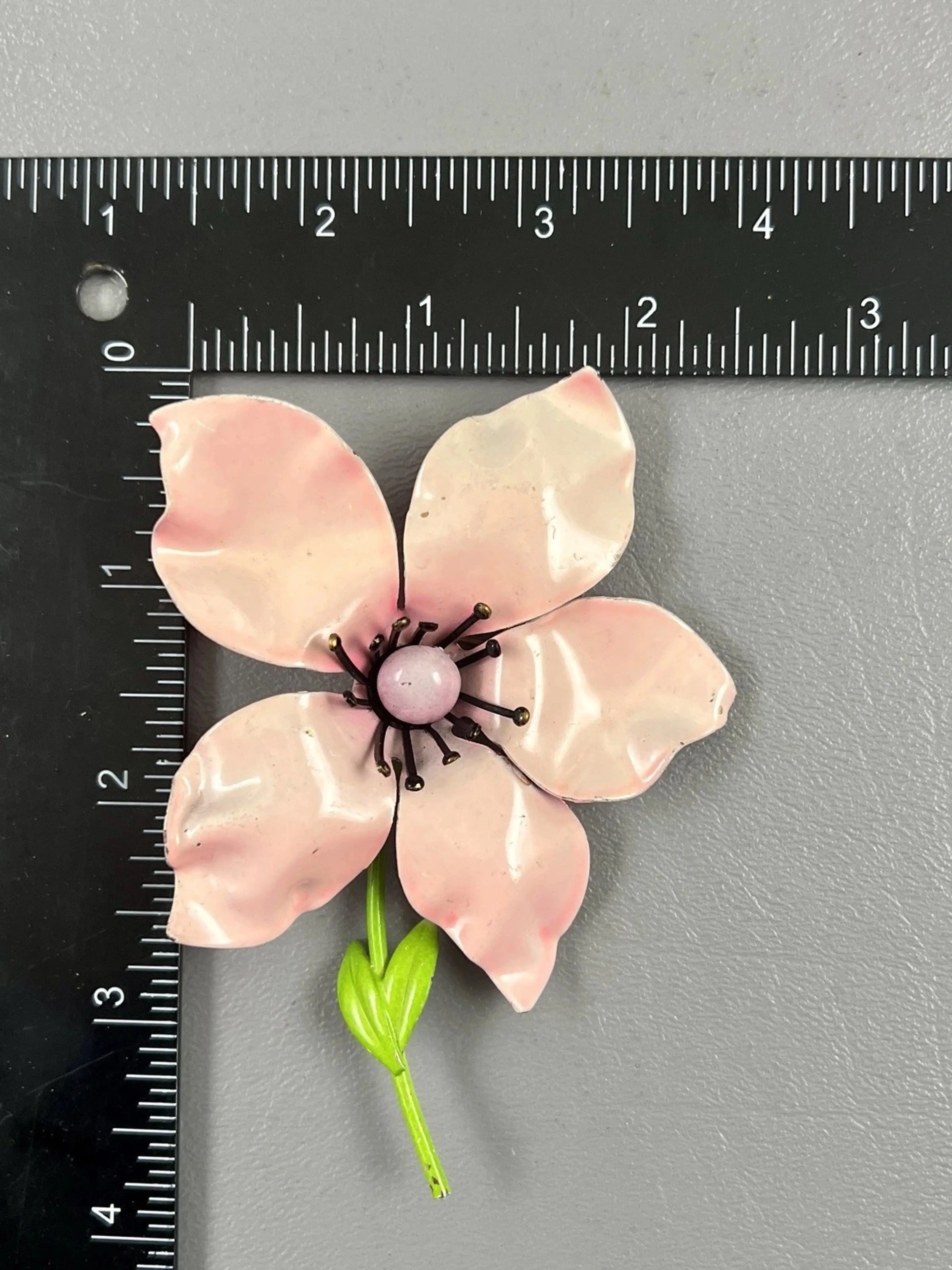 Image 4 of 4