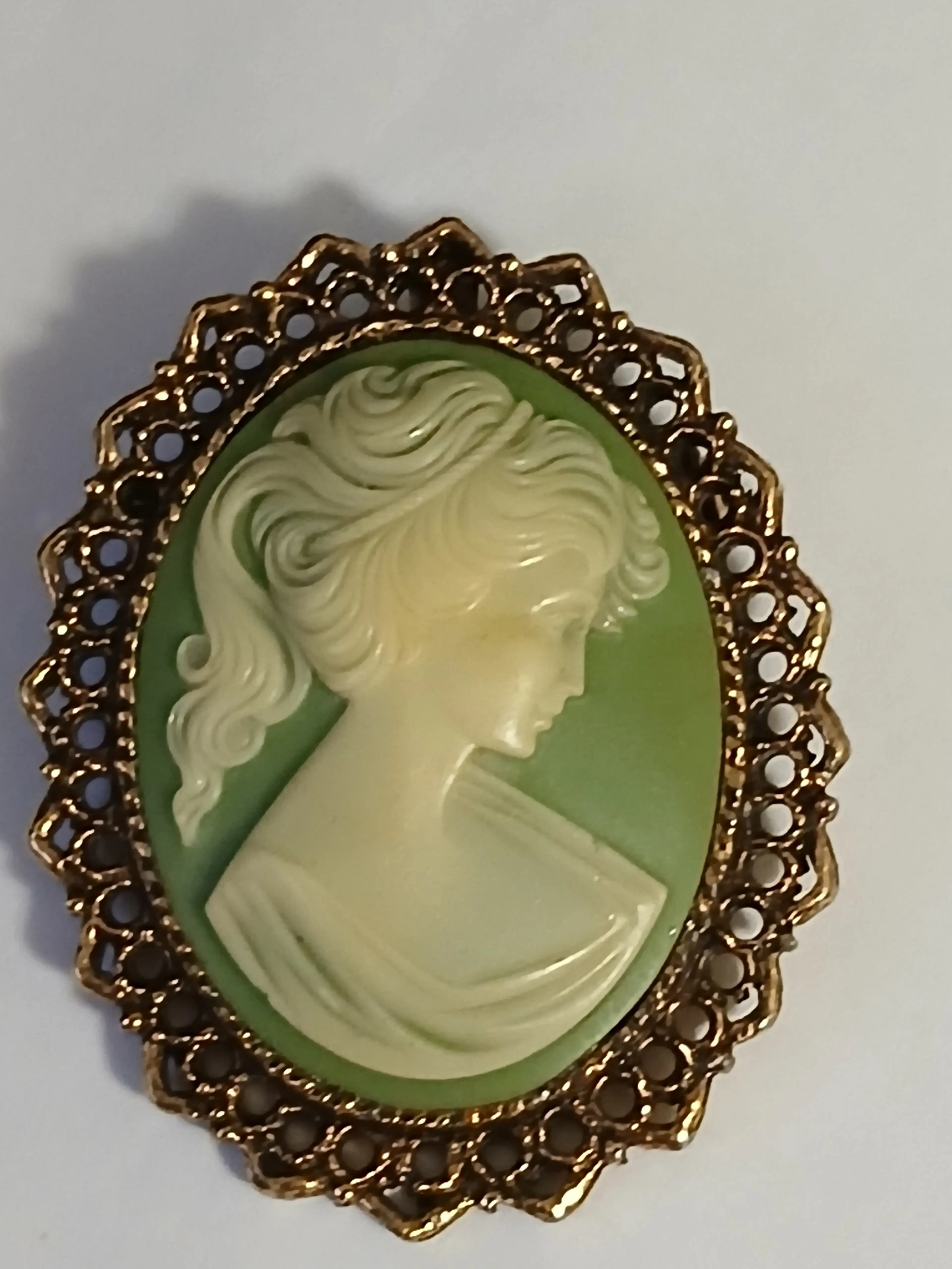 Image 1 of 5