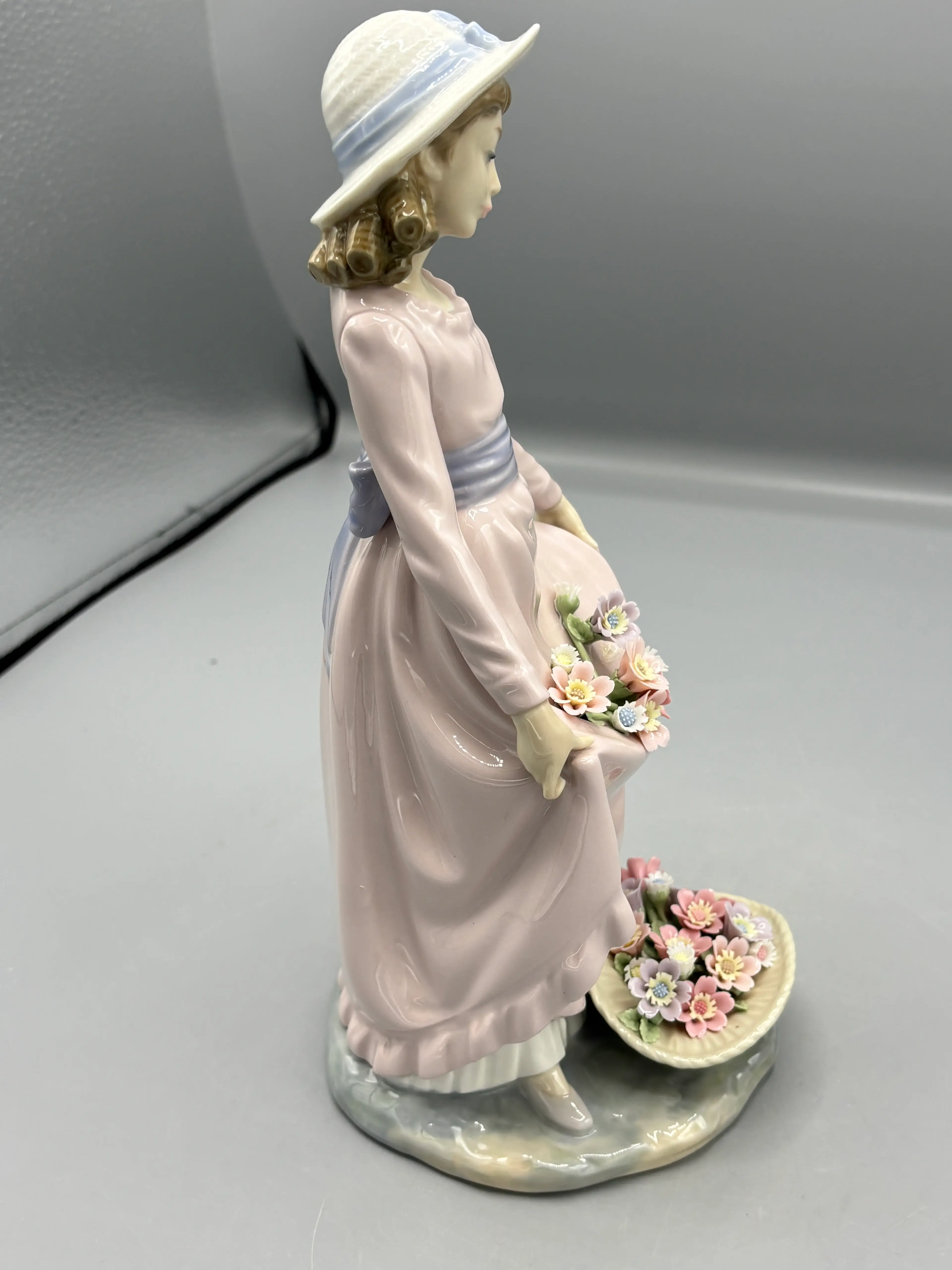 Image 4 of 6