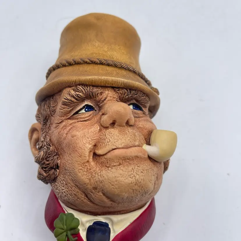 Bosson's Irish Paddy Kelly Green Chalkware Head Leprechaun Smoking Pipe