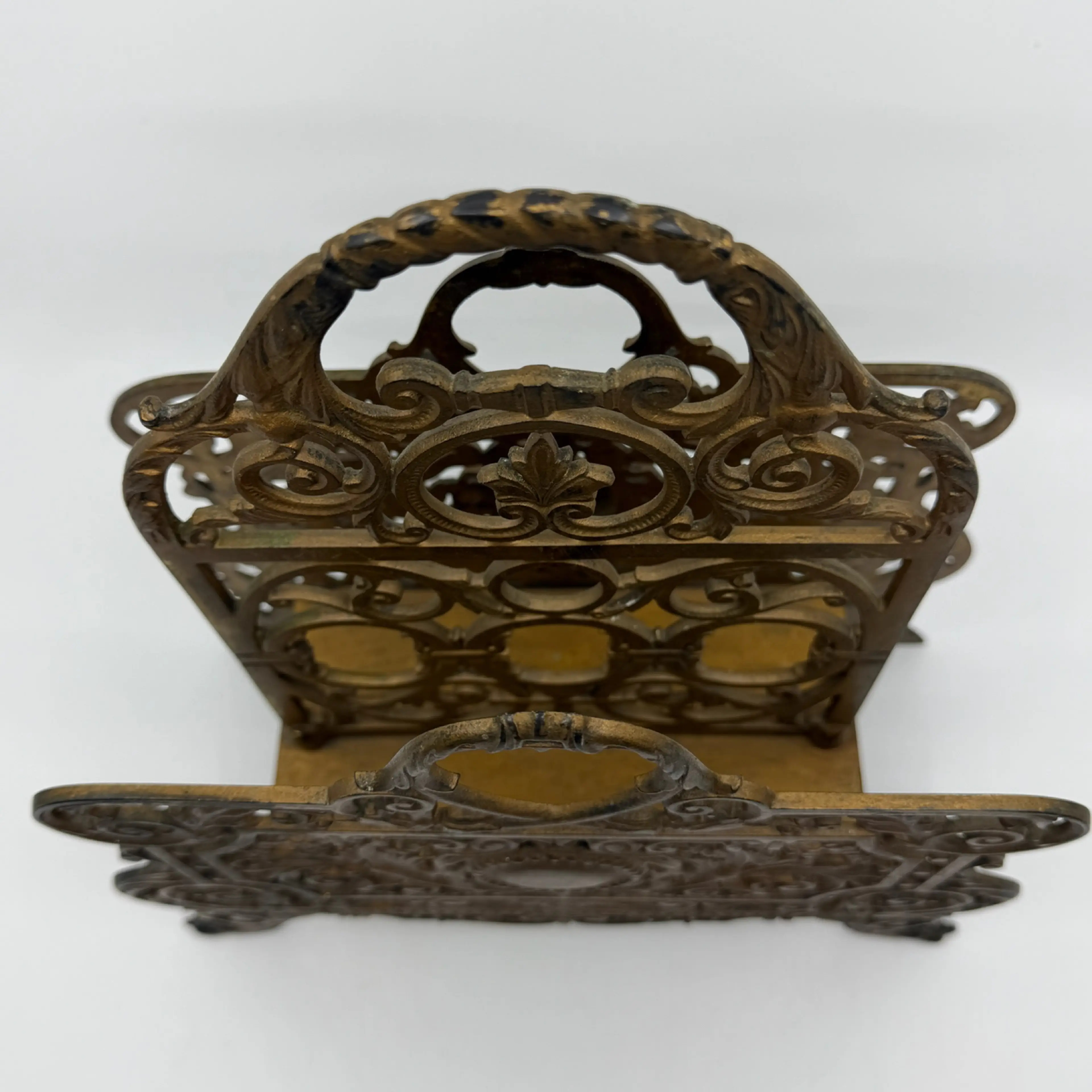Image 4 of 9
