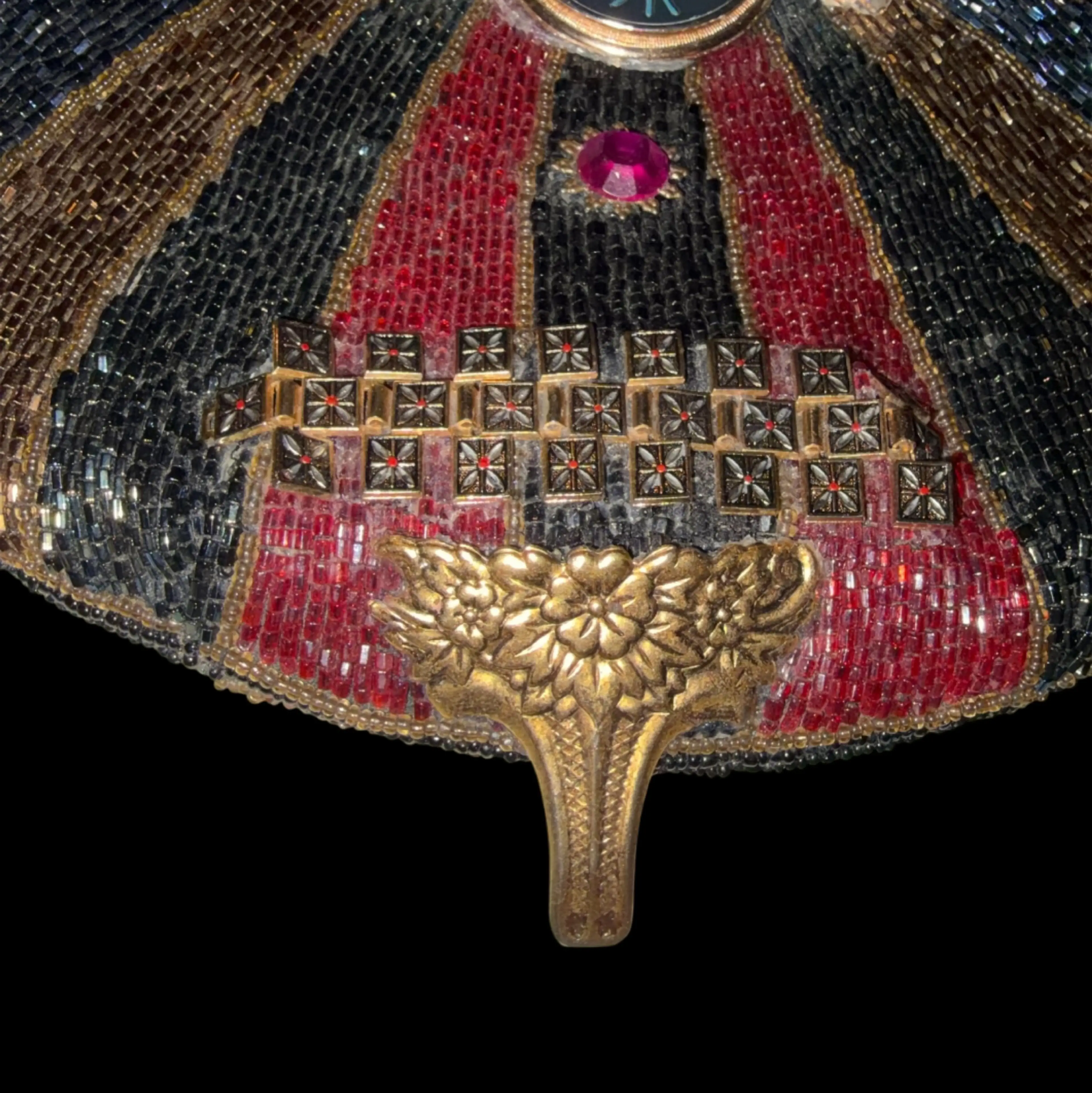 Image 4 of 9
