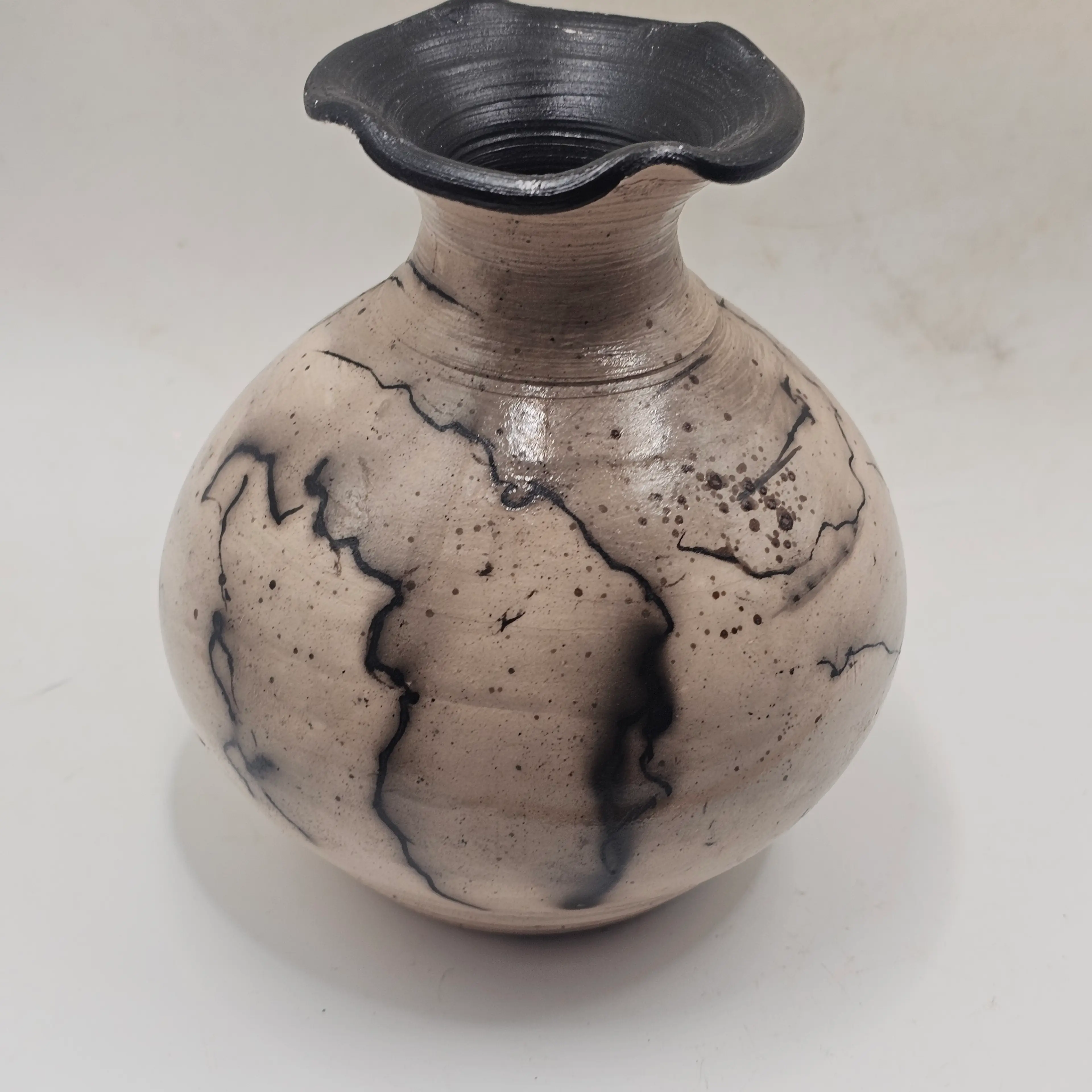 Image 4 of 6