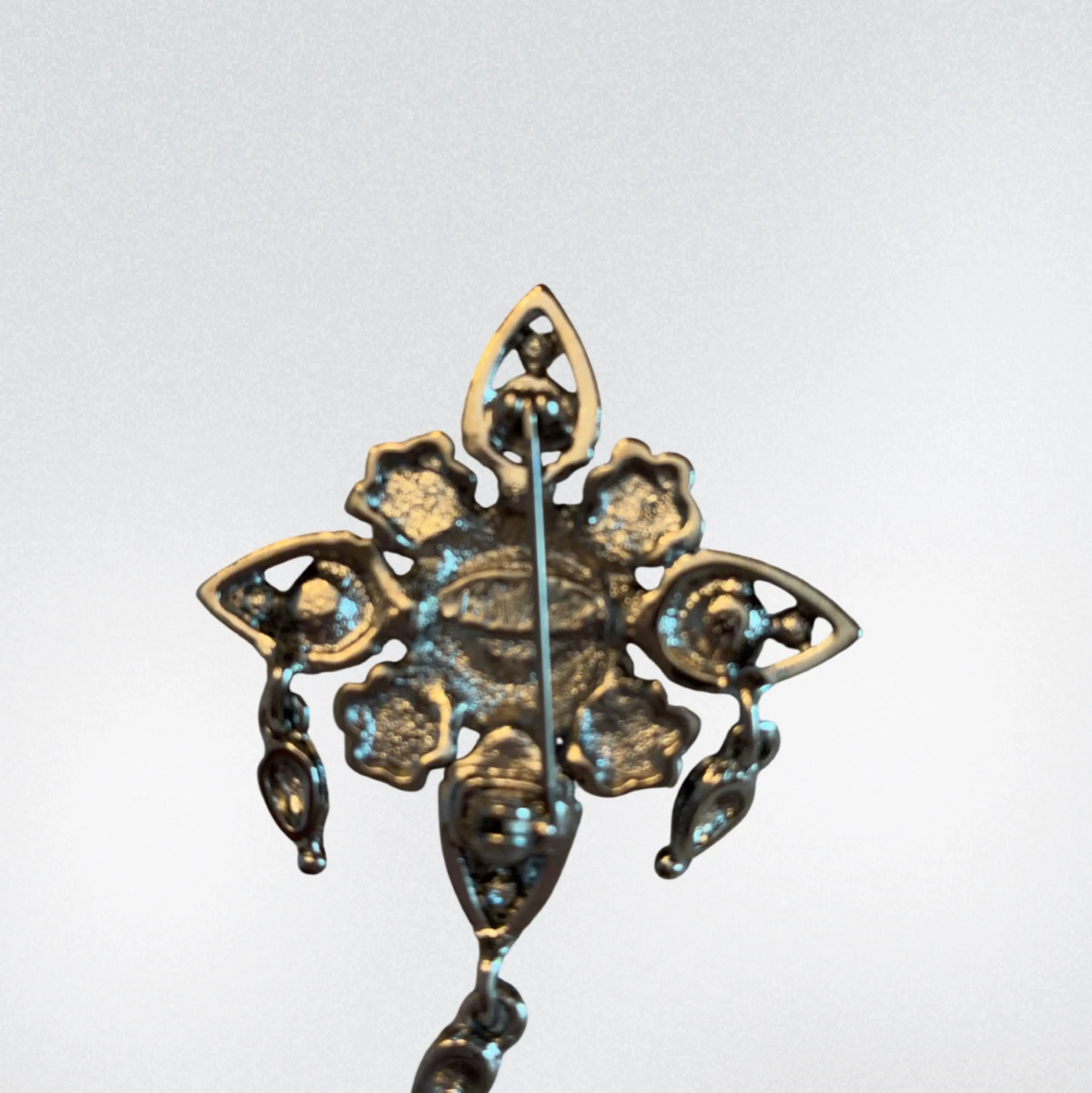 Image 3 of 4