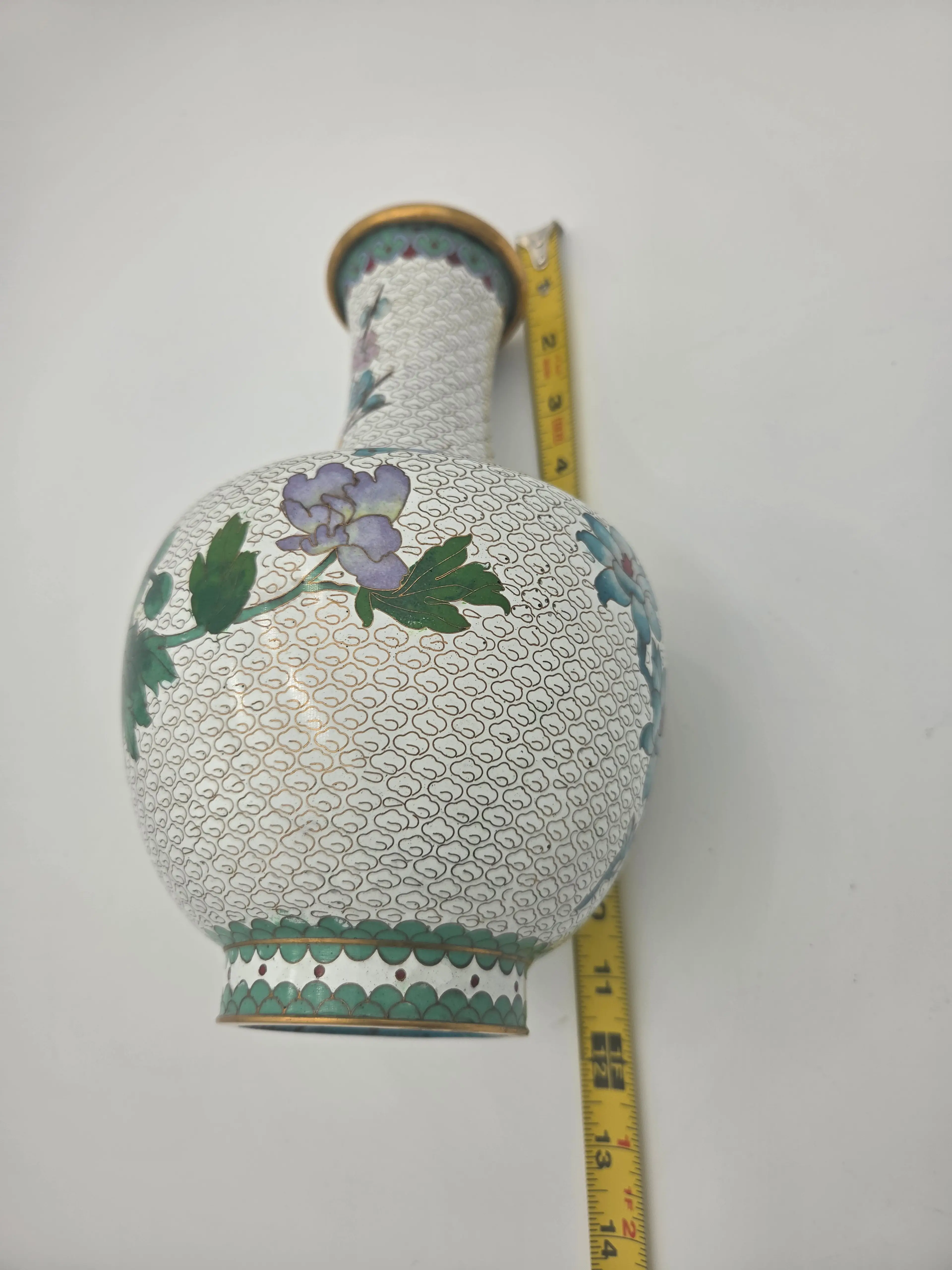 Image 2 of 8