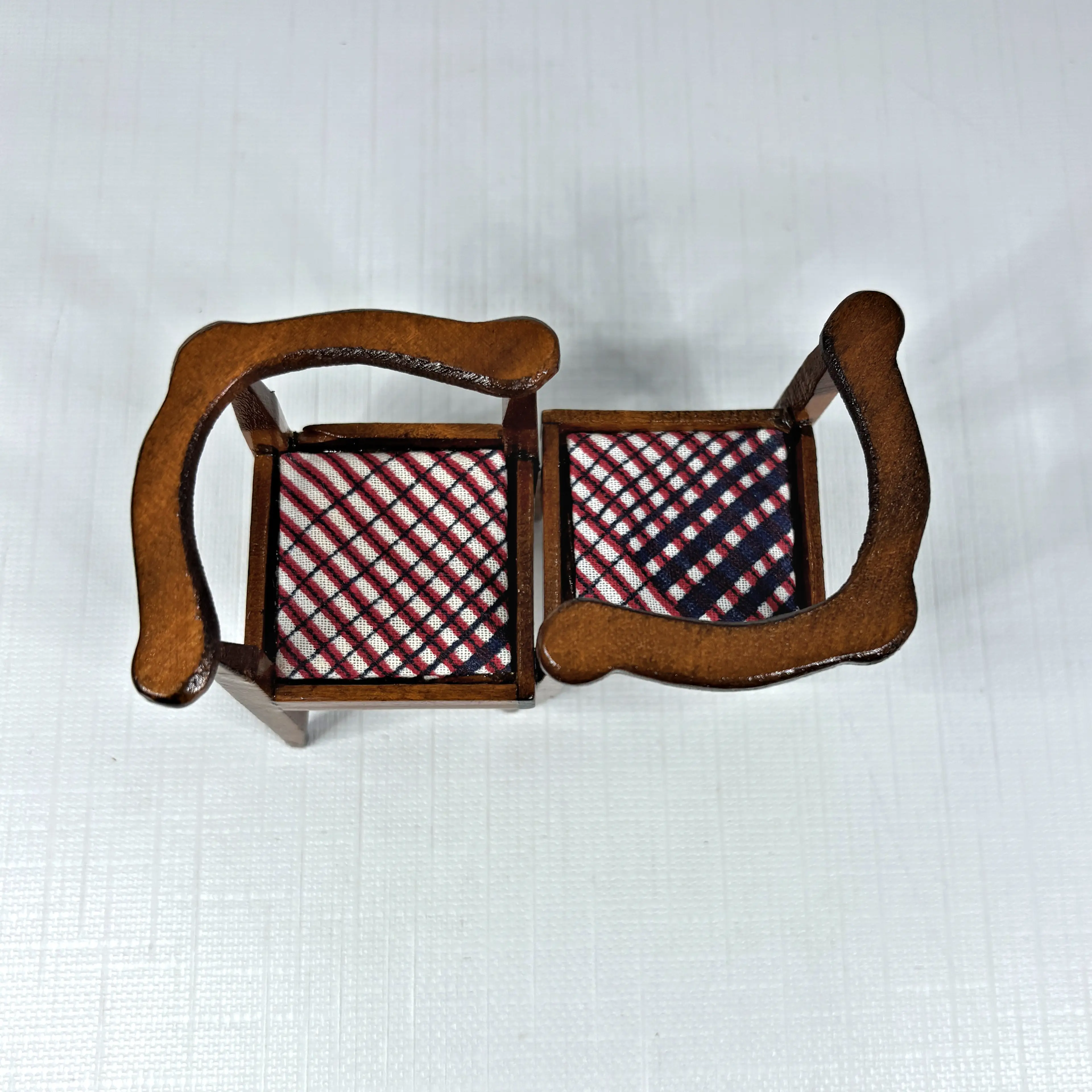 Image 2 of 5