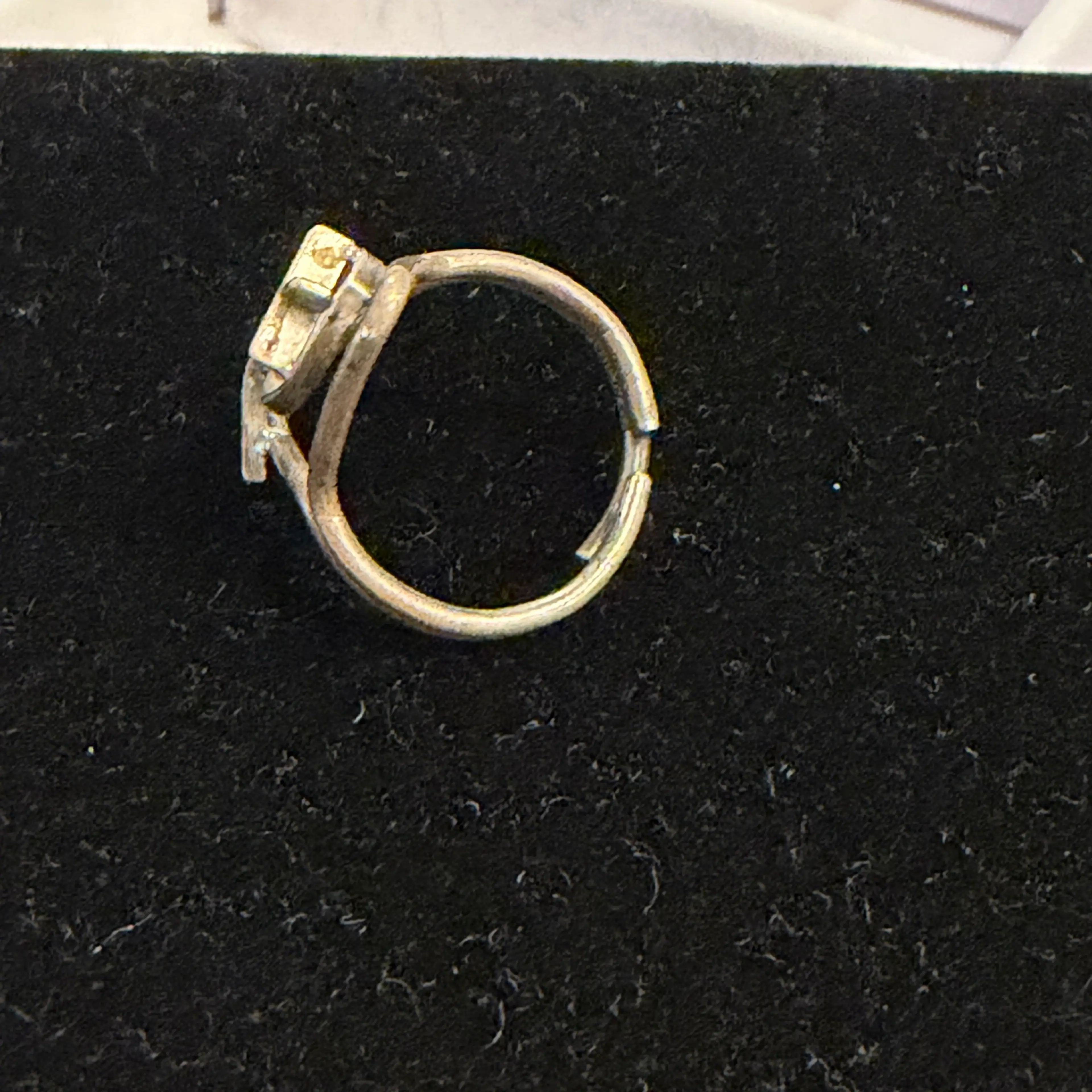 Image 2 of 2